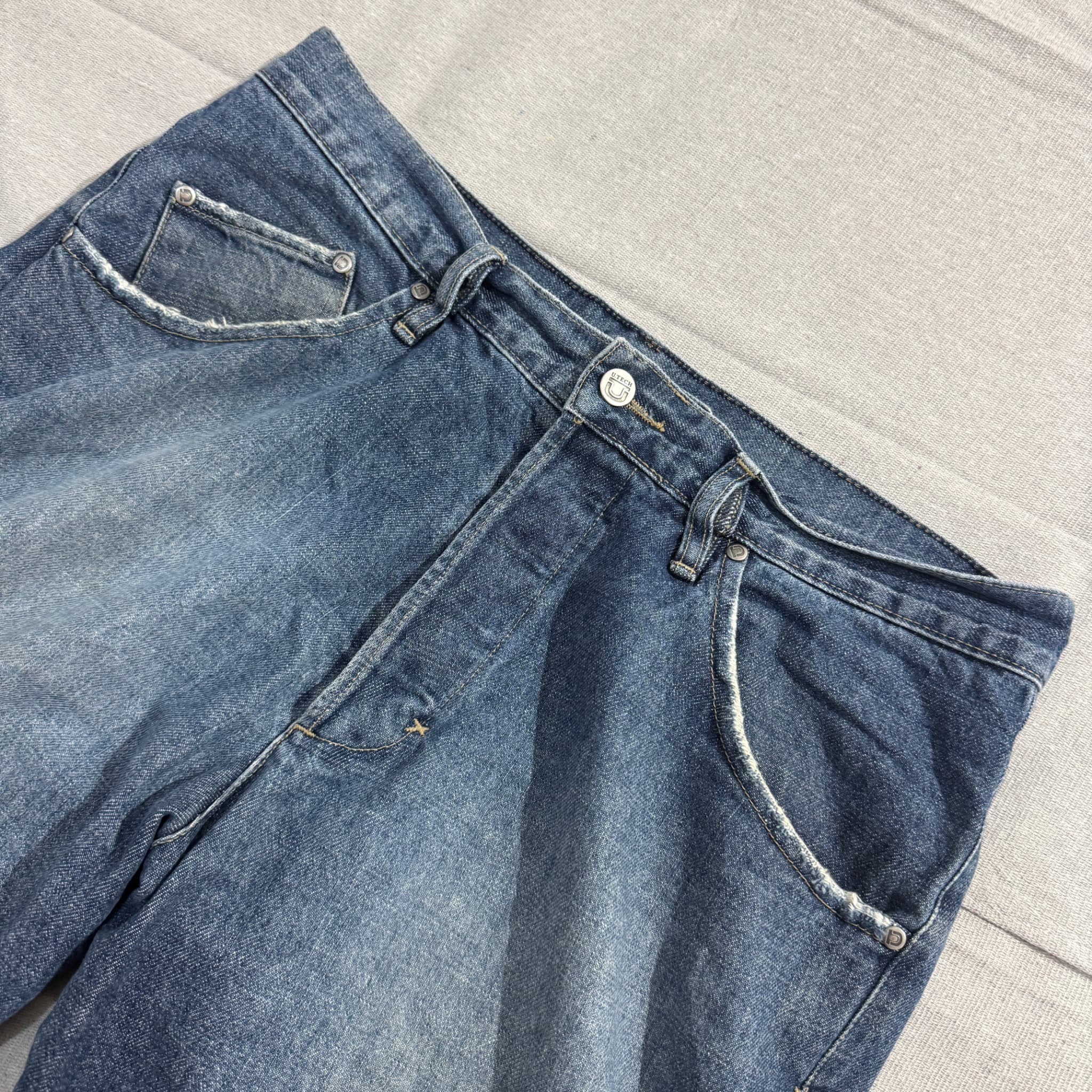 Utech Men's Acid Wash Denim Shorts Size 34 — photo 3 of 6
