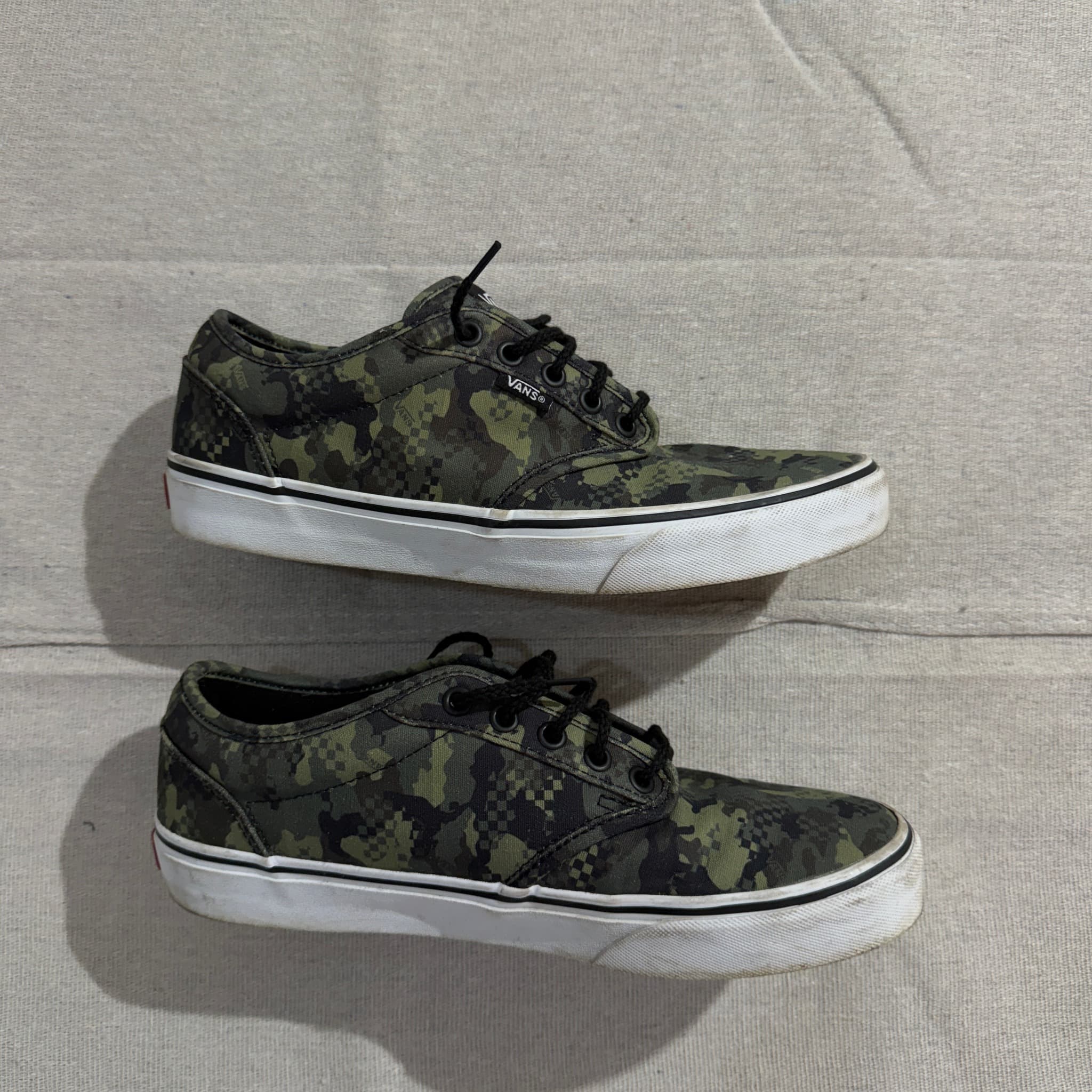 Vans Atwood Low Digital Camo Sneakers Men's Size 9 US — photo 6 of 8