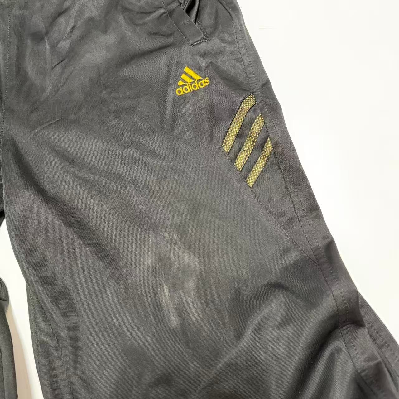 Vintage 2000s Adidas Black & Gold Track Pants — photo 3 of 8
