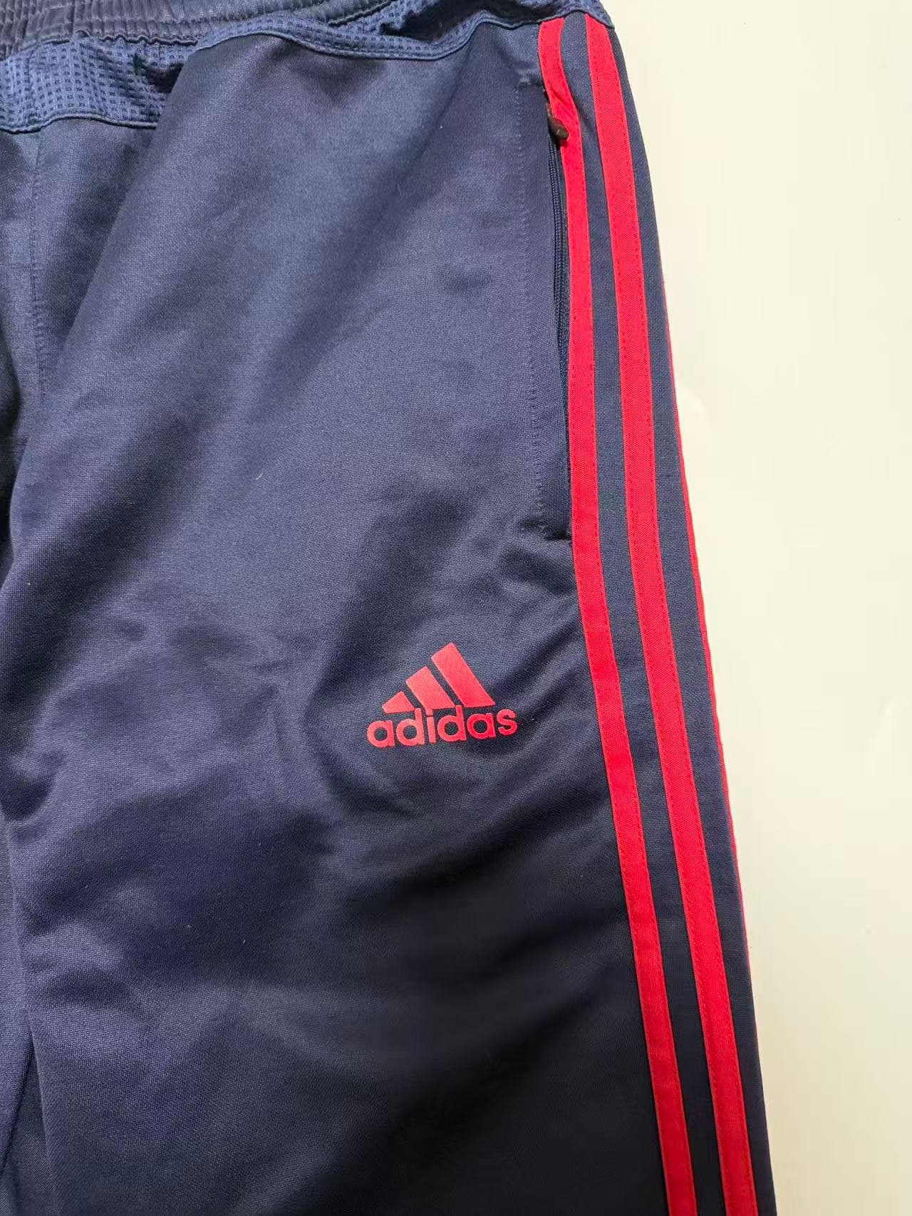 Vintage 2000s Adidas Manchester United Track Pants — photo 10 of 12