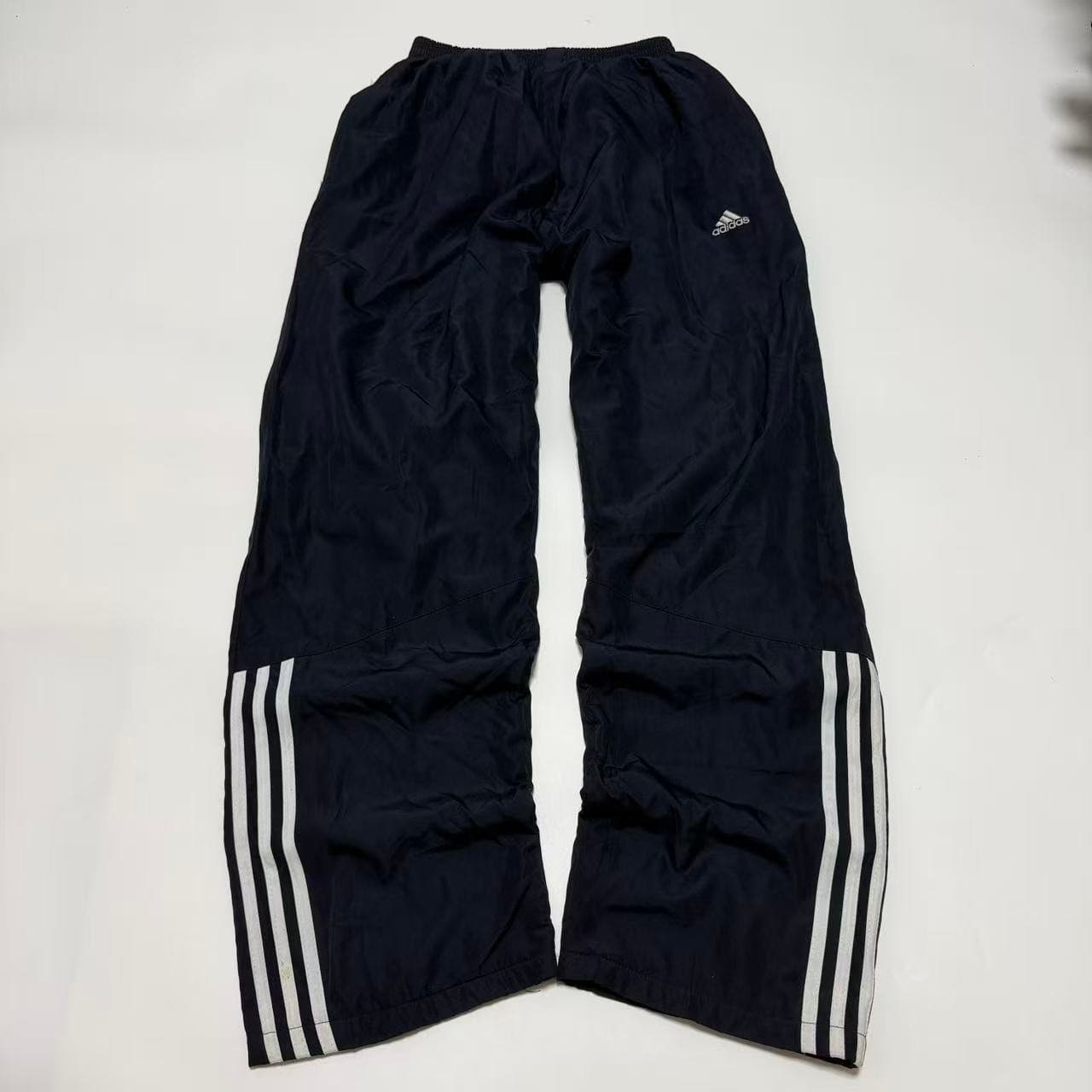 Vintage 2000s Adidas Navy Track Pants — photo 9 of 10