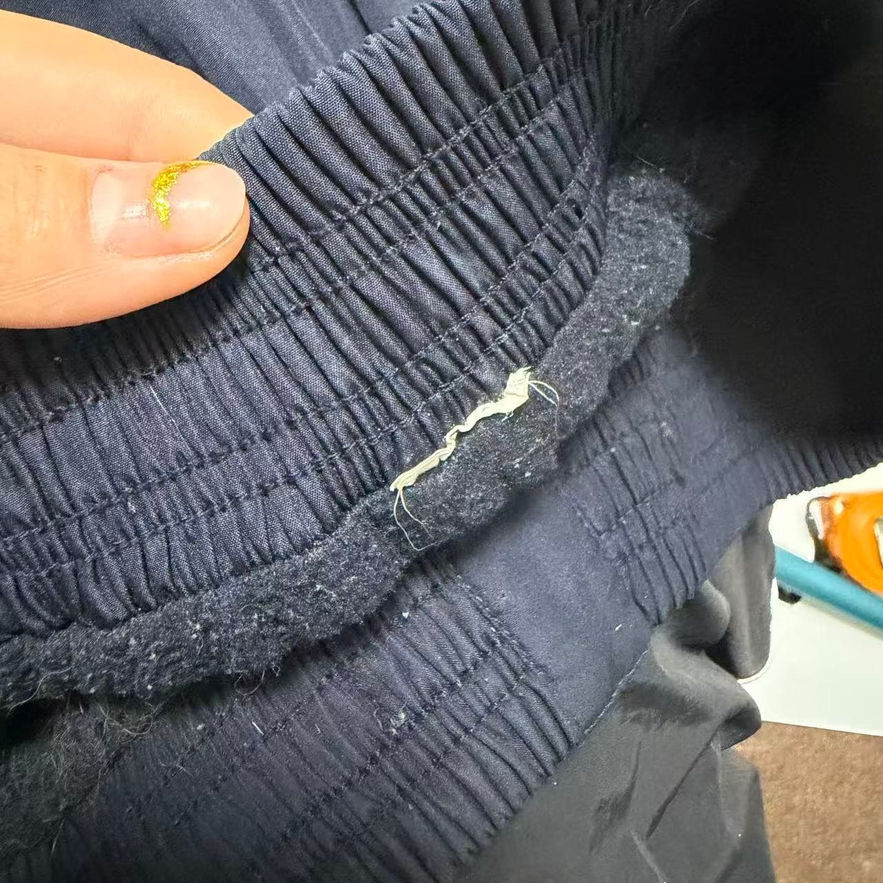 Vintage 2000s Adidas Navy Track Pants — photo 3 of 10