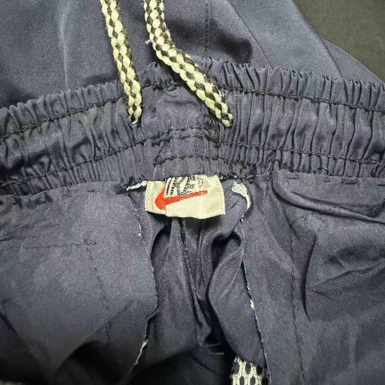 Vintage 90s Nike Swoosh Nylon Track Pants — photo 5 of 12