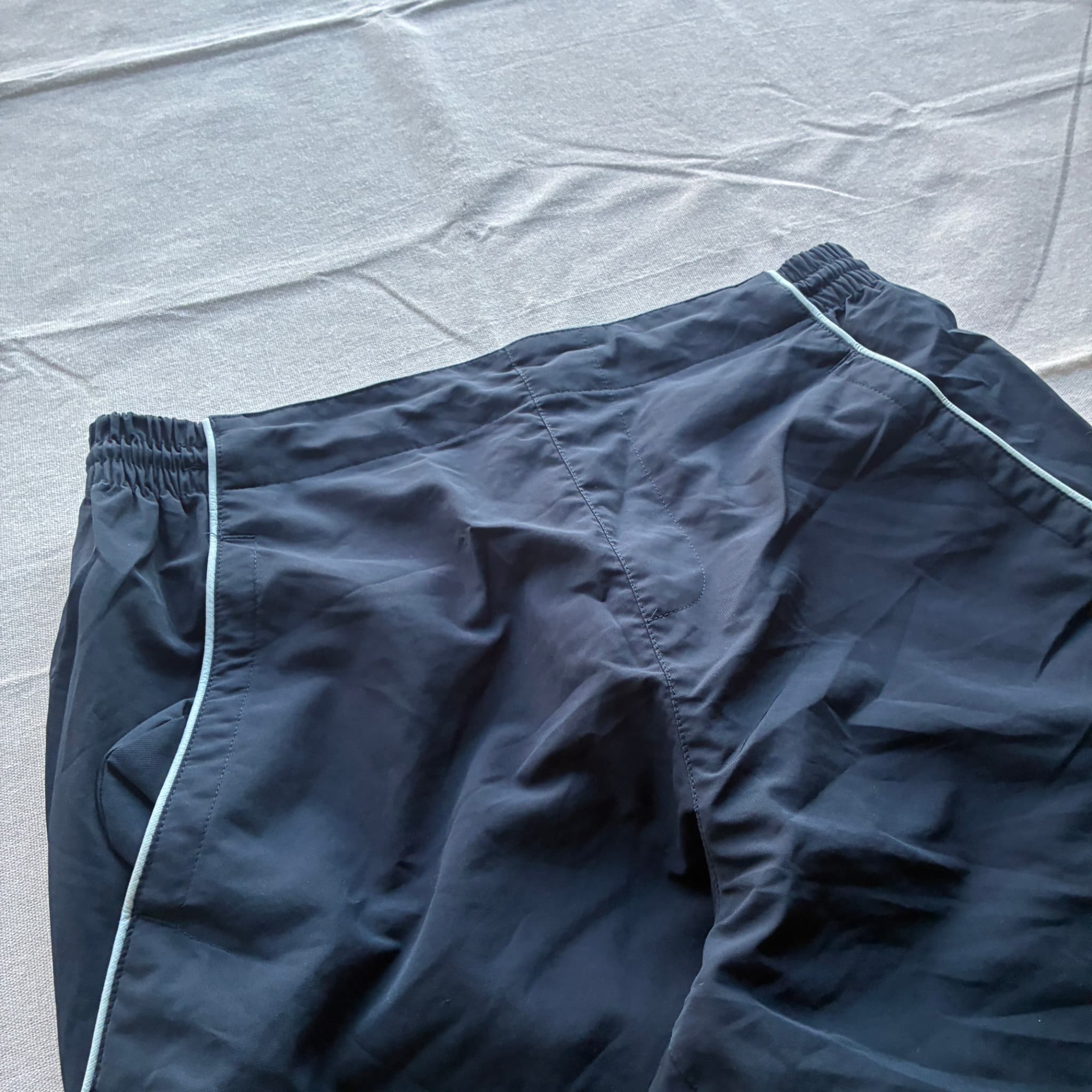 Vintage Adidas Embroidered Logo Nylon Shorts Navy Men's Size L — photo 3 of 7