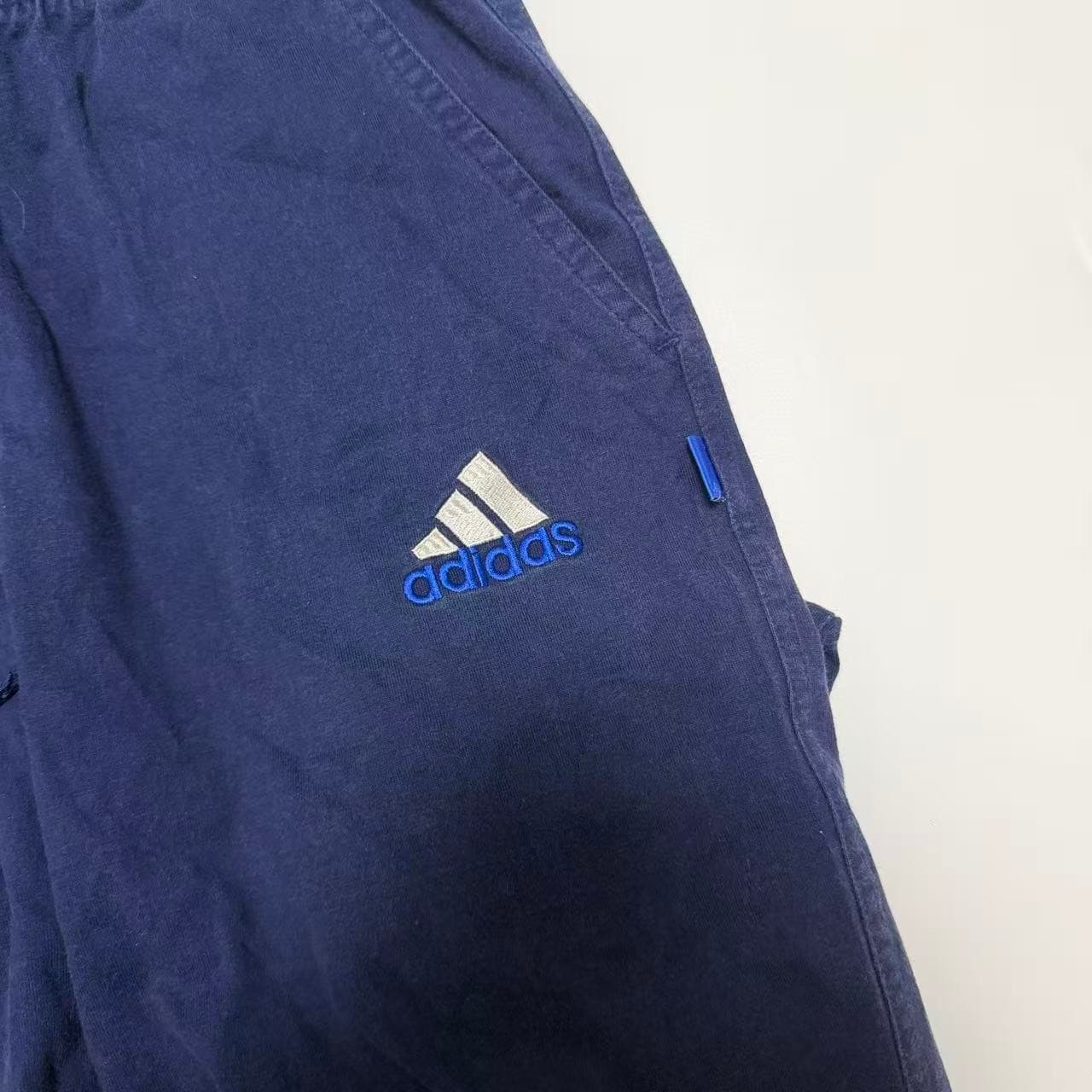 Vintage Adidas Navy Blue Embroidered Sweatpants — photo 5 of 11