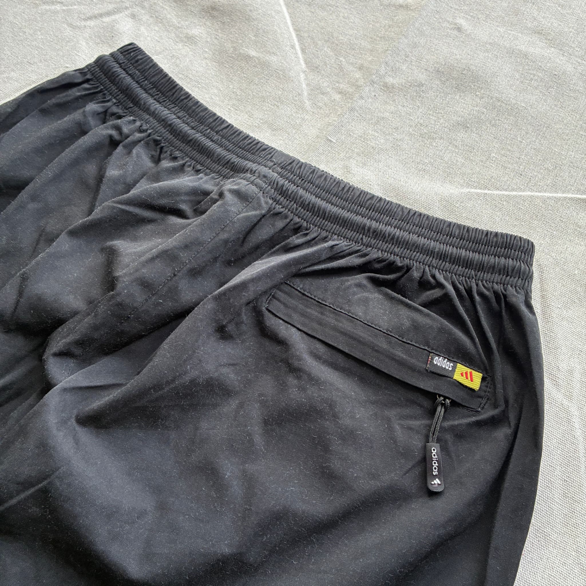 Vintage Adidas Sports Nylon Cargo Shorts Black Baggy 2000s Release — photo 6 of 7