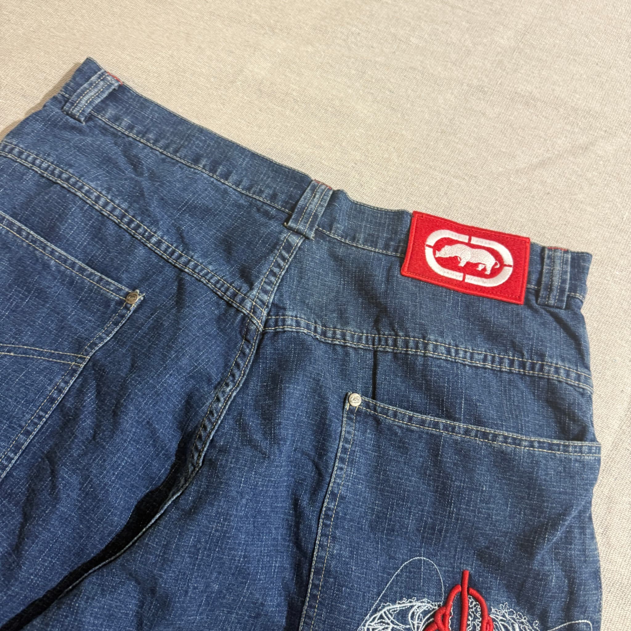 Vintage Baggy Denim Jean Shorts — photo 7 of 9