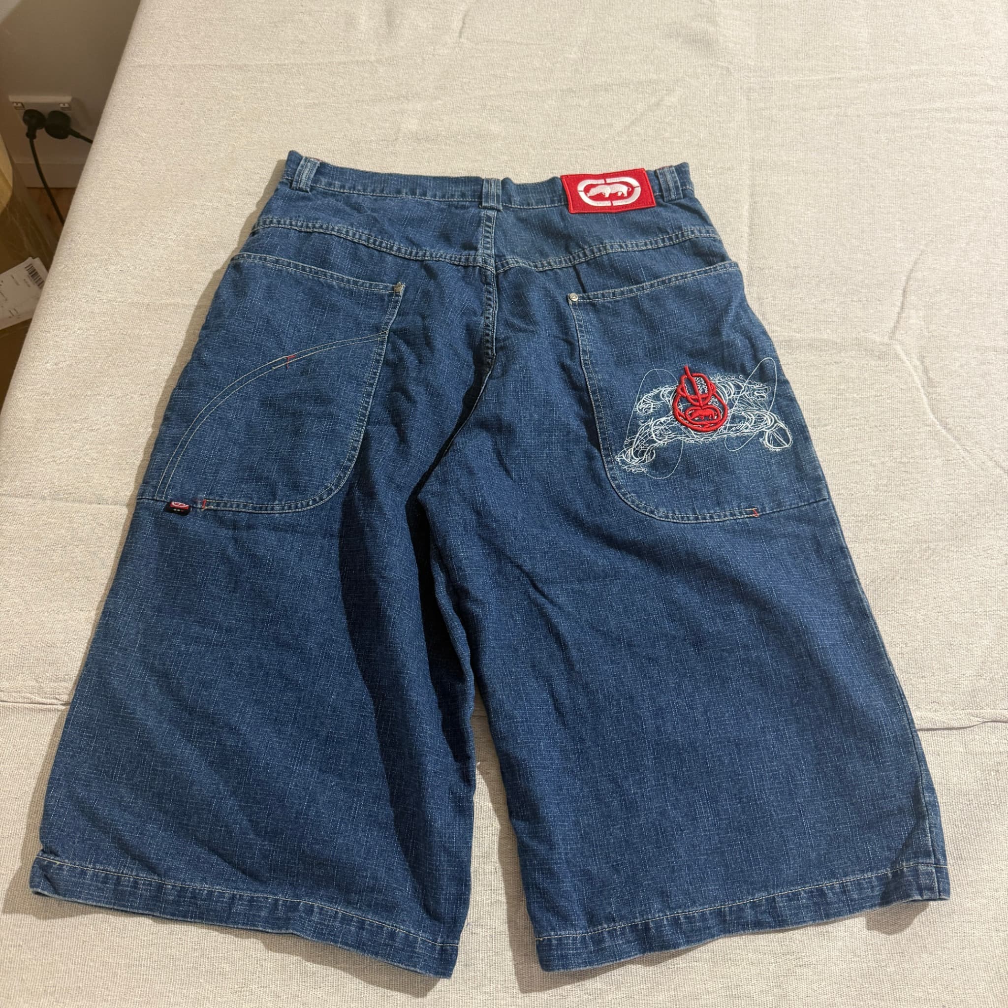 Vintage Baggy Denim Jean Shorts — photo 8 of 9