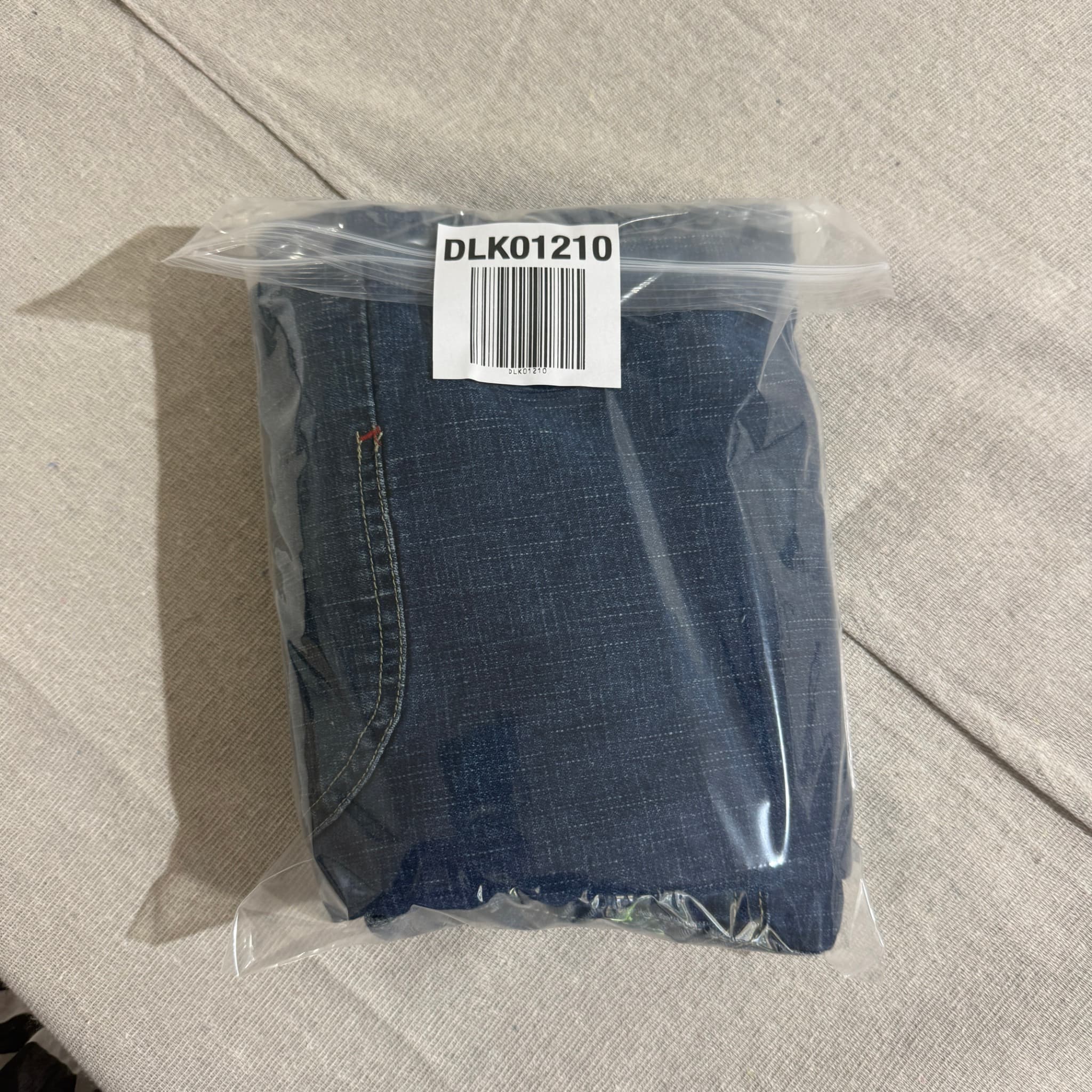 Vintage Baggy Denim Jean Shorts — photo 9 of 9