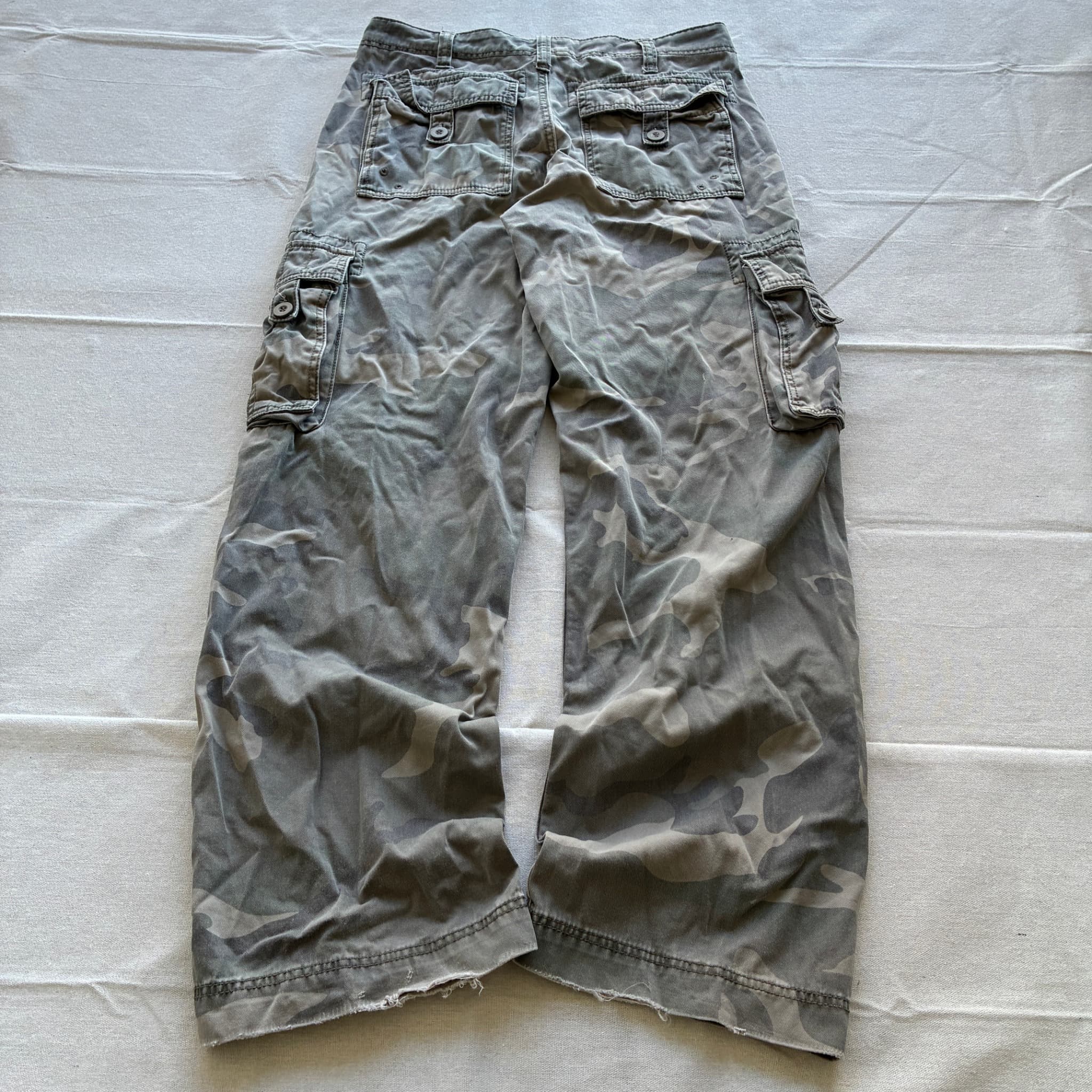 Vintage Camouflage Cargo Pants — photo 6 of 7