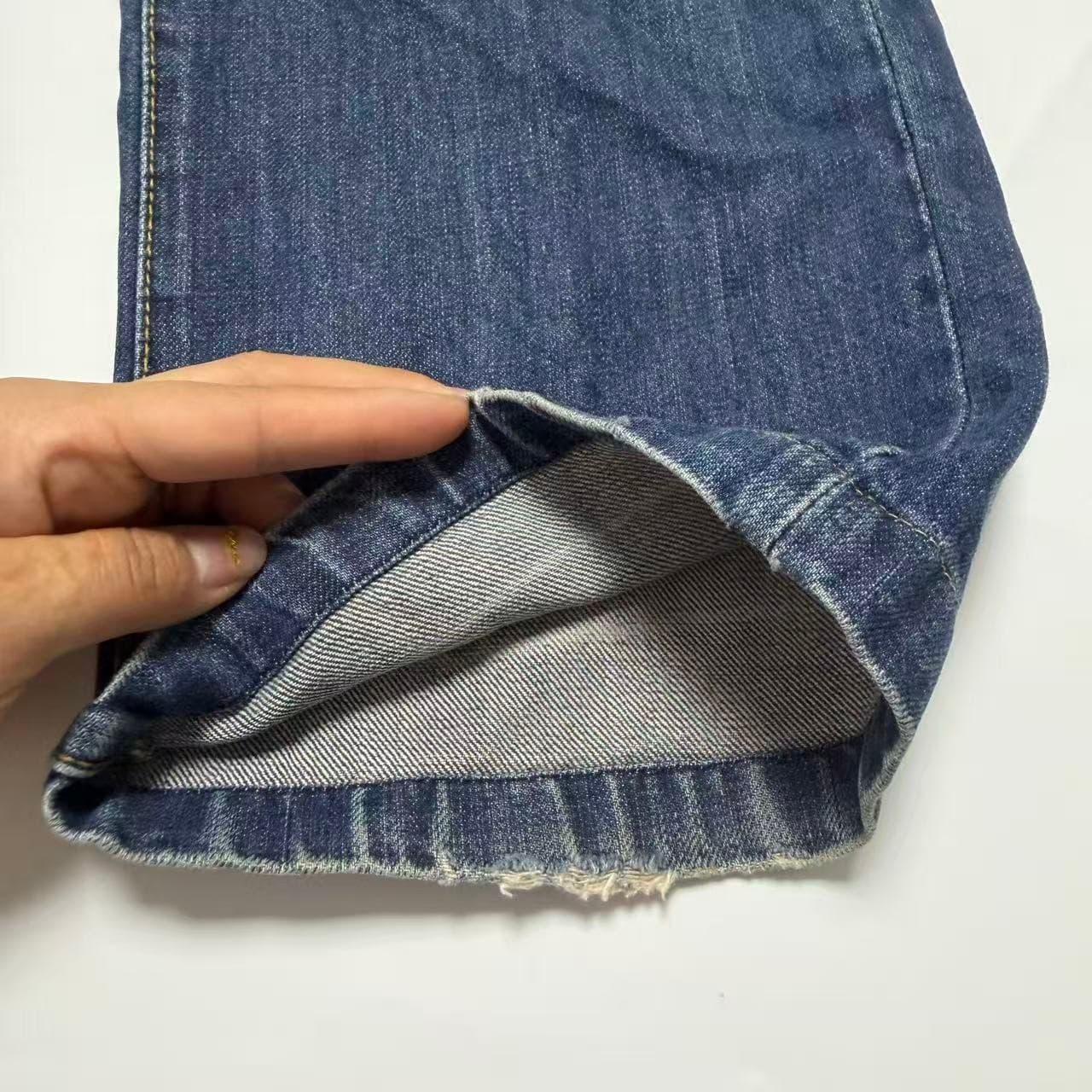 Vintage Distressed Denim Jeans — photo 4 of 9
