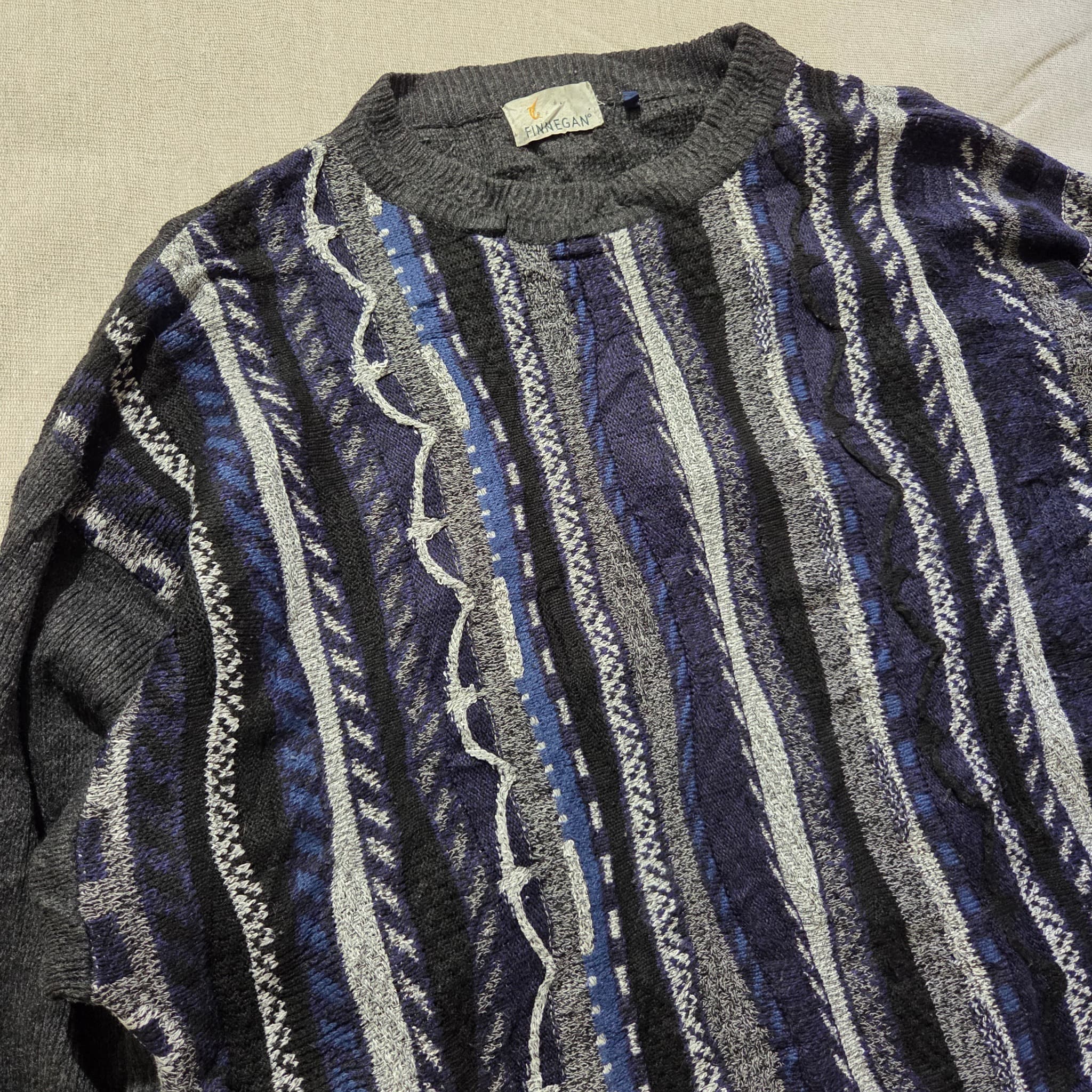 Vintage Finnegan Textured Striped Knit Sweater — photo 4 of 9