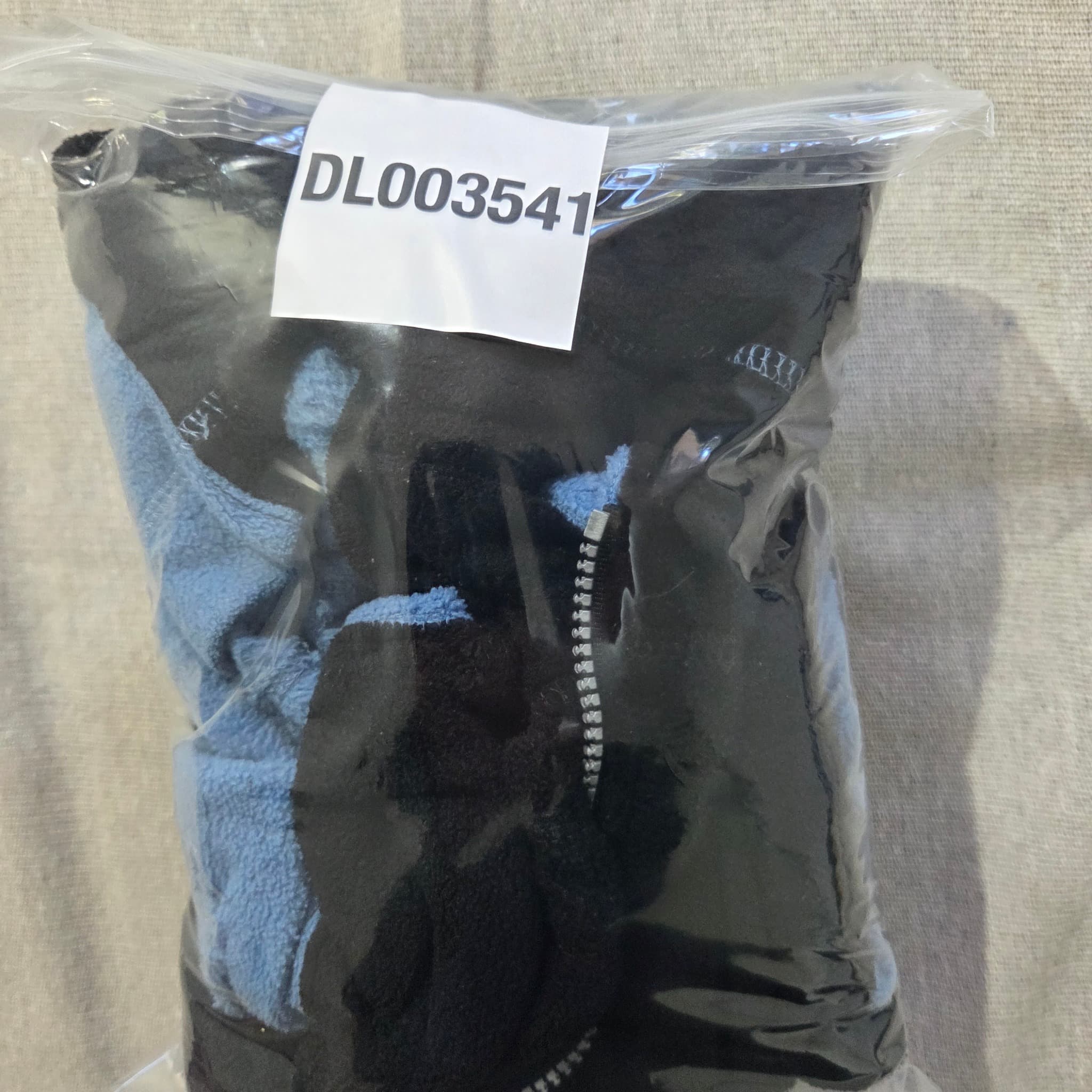 Vintage Helly Hansen 1/4 Zip Fleece Pullover Black Blue — photo 6 of 6