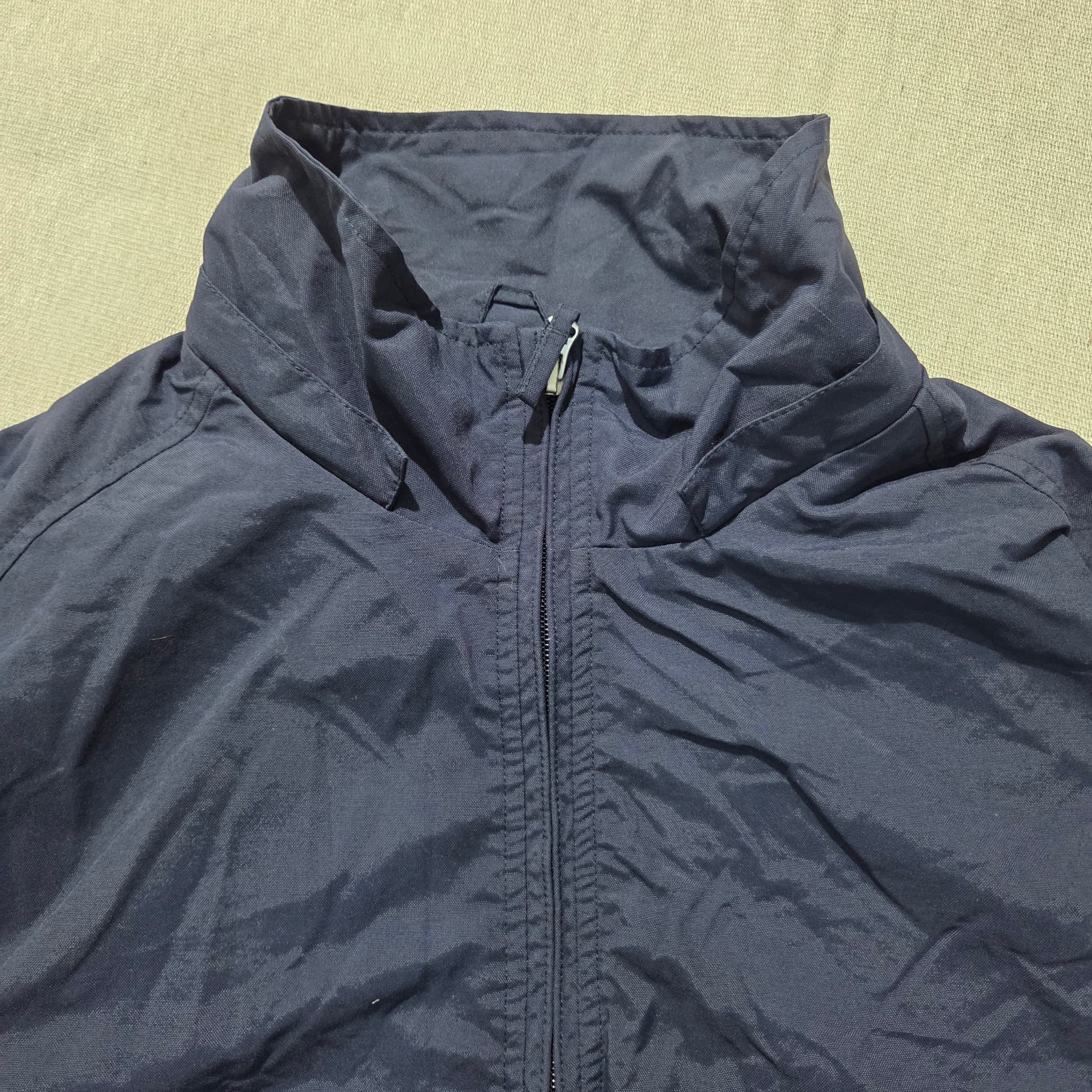 Vintage Kappa Navy Blue Lightweight Windbreaker Jacket — photo 3 of 8