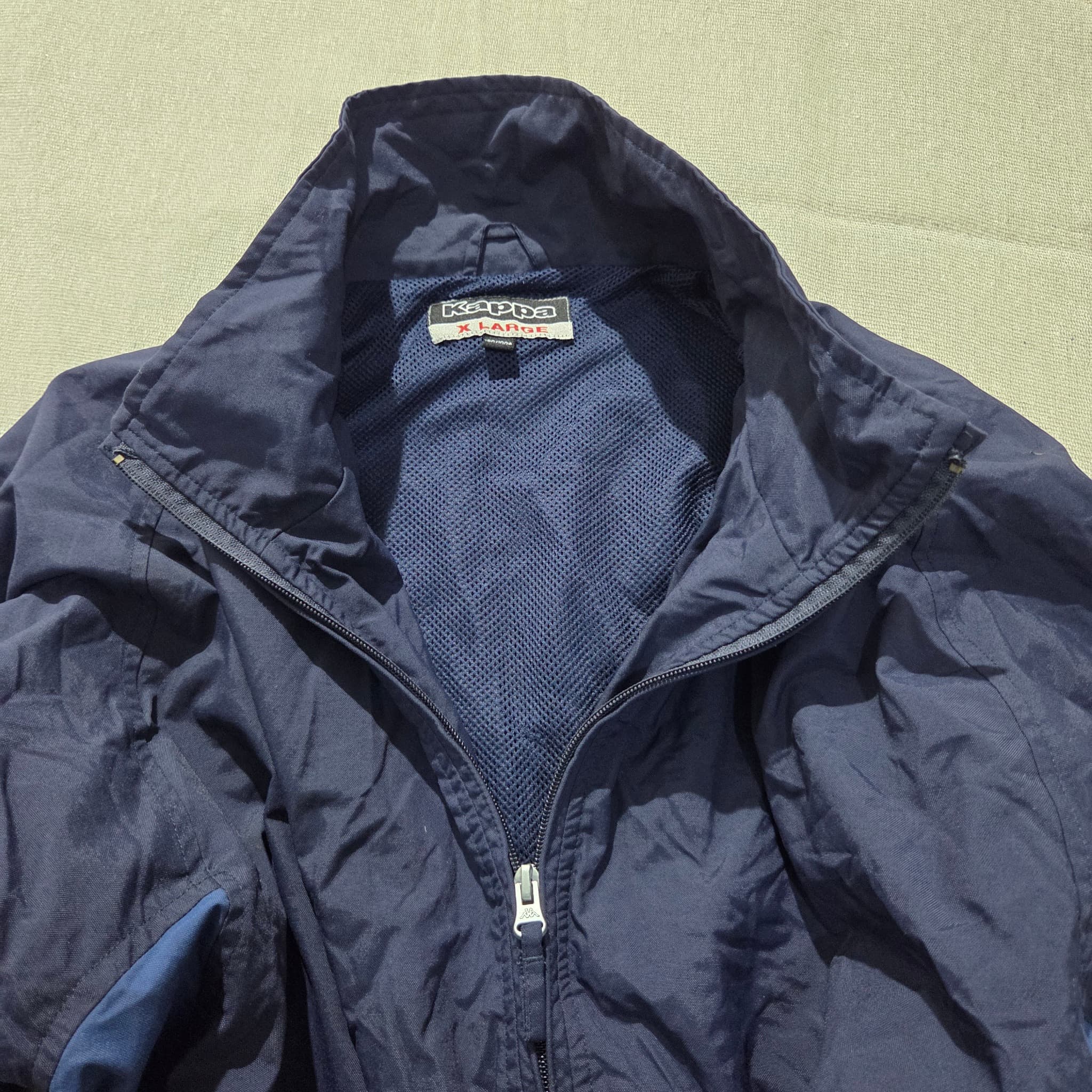 Vintage Kappa Navy Blue Lightweight Windbreaker Jacket — photo 5 of 8