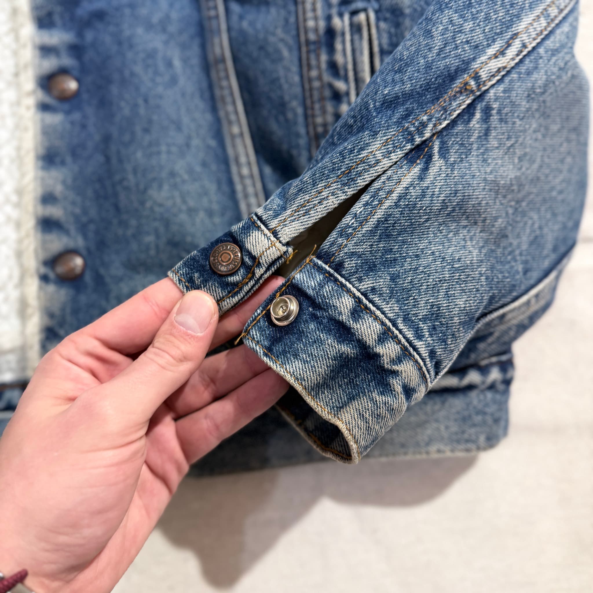 Vintage Levi's Sherpa Lined Denim Trucker Jacket — photo 4 of 13