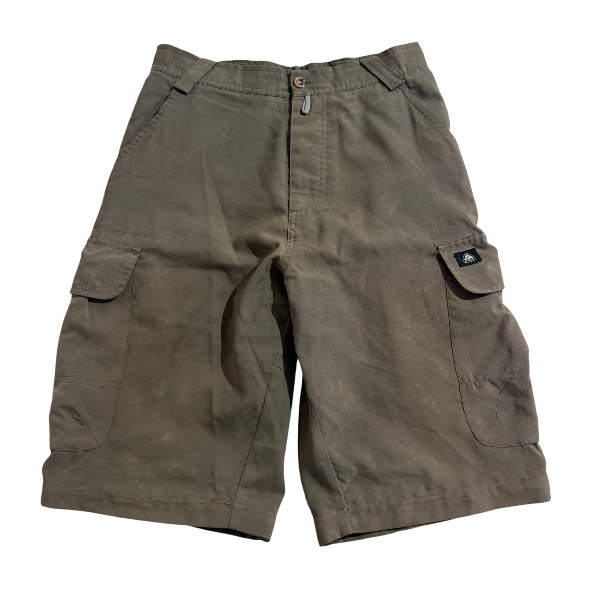 Vintage Nike ACG ACG Cargo Shorts Olive Green — photo 1 of 7