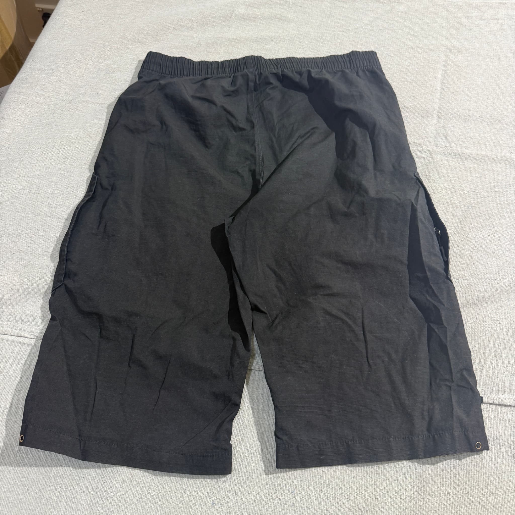Vintage Nike Black Cargo Board Shorts Men's XL — photo 5 of 6