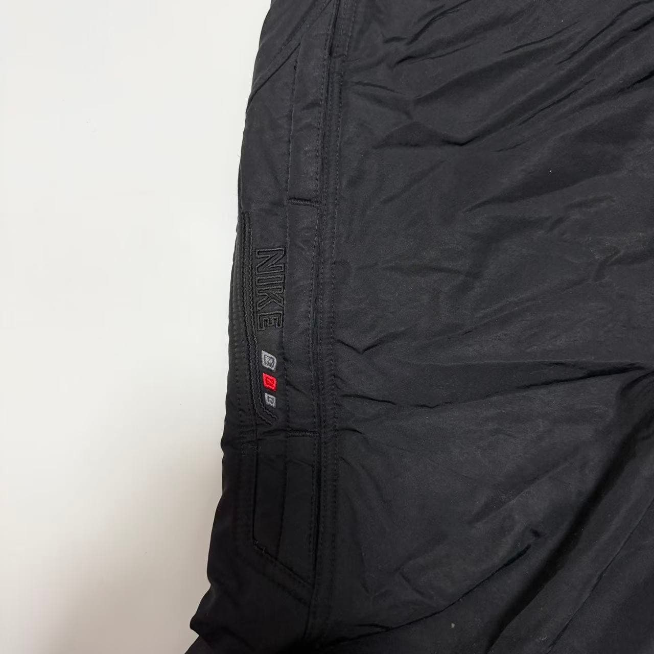 Vintage Nike Black Nylon Track Pants XL — photo 4 of 11