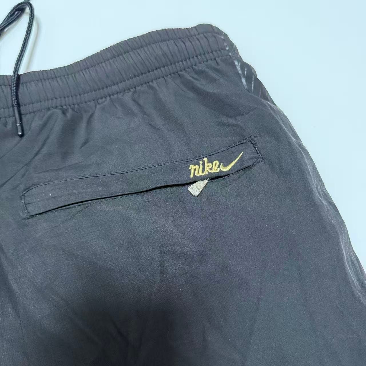Vintage Nike Black Nylon Track Pants XL — photo 6 of 11