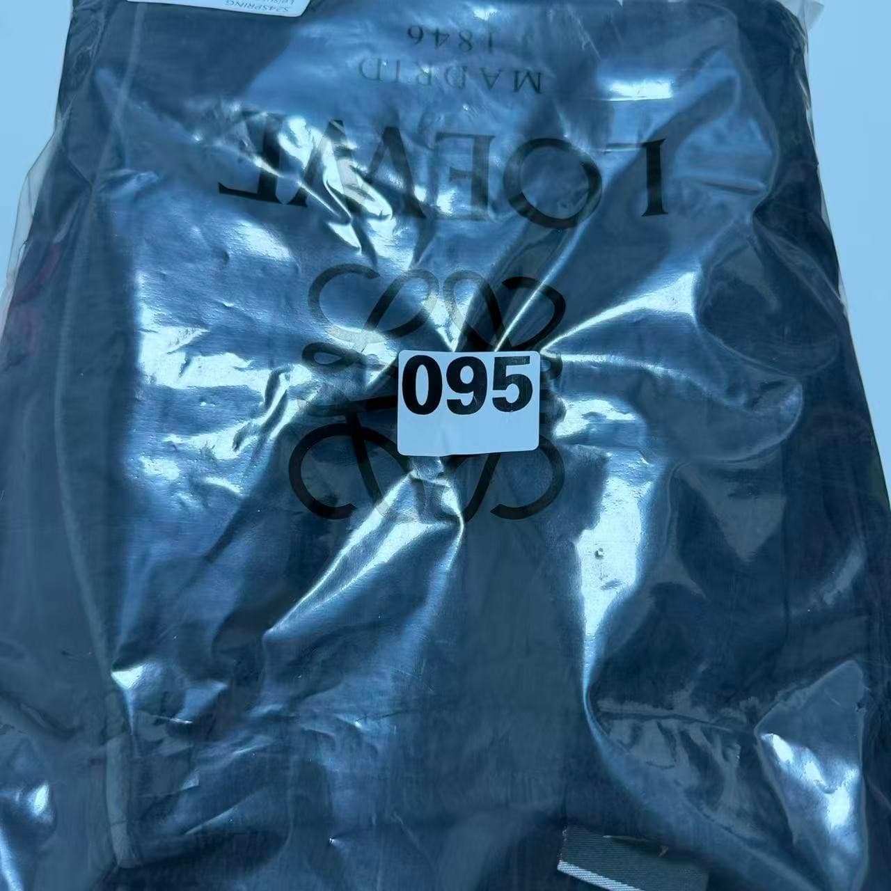 Vintage Nike Black Track Pants 2000s — photo 11 of 11
