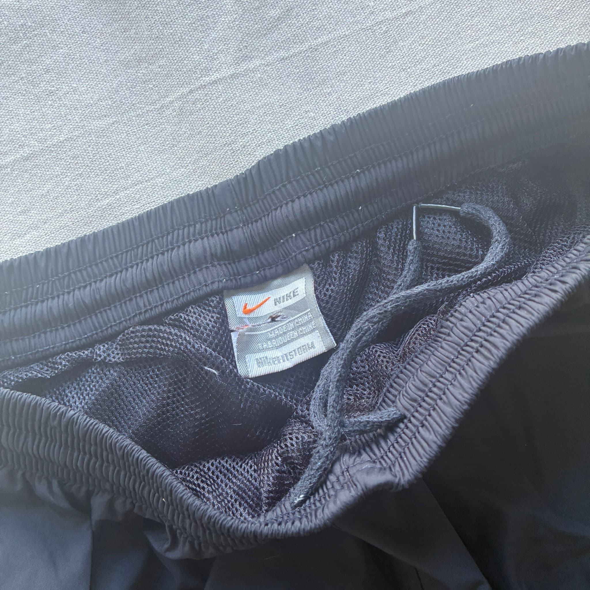 Vintage Nike Black Track Pants Neon Piping M — photo 4 of 6