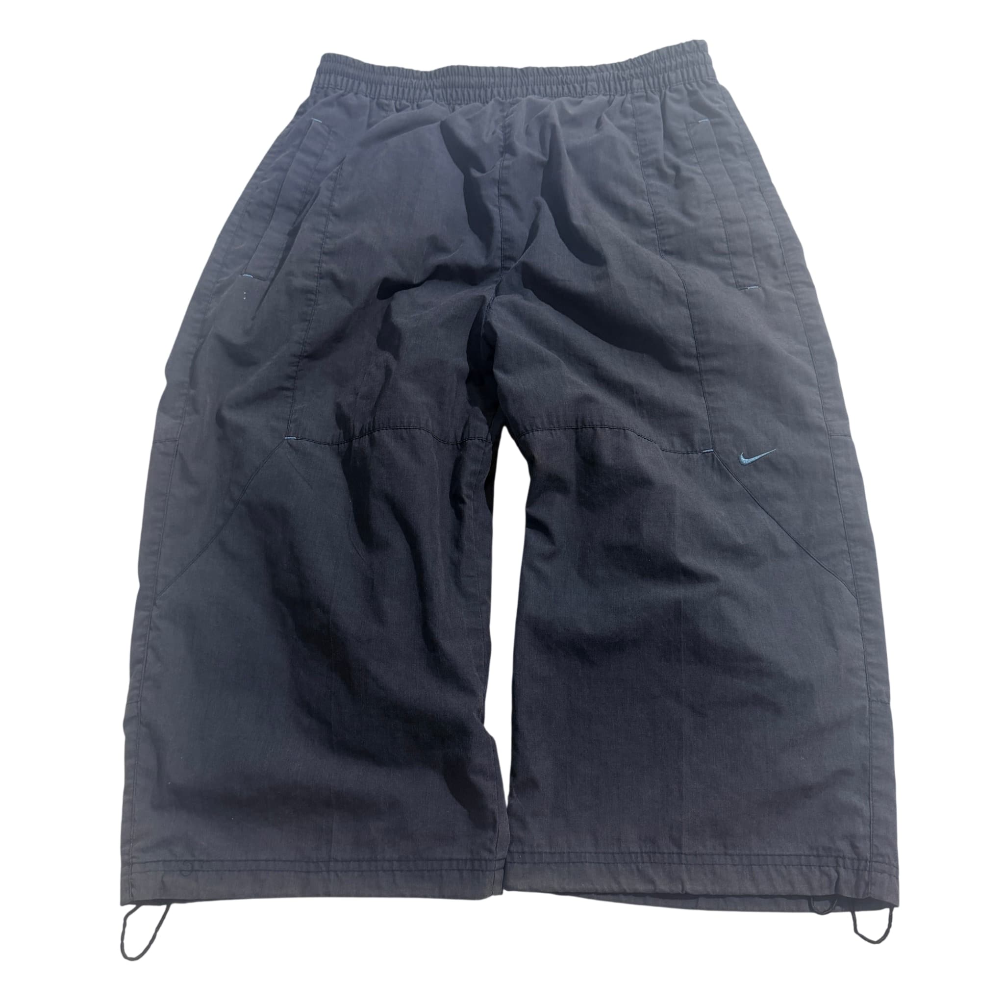 Vintage Nike Nylon Cargo Capri Pants — photo 1 of 11