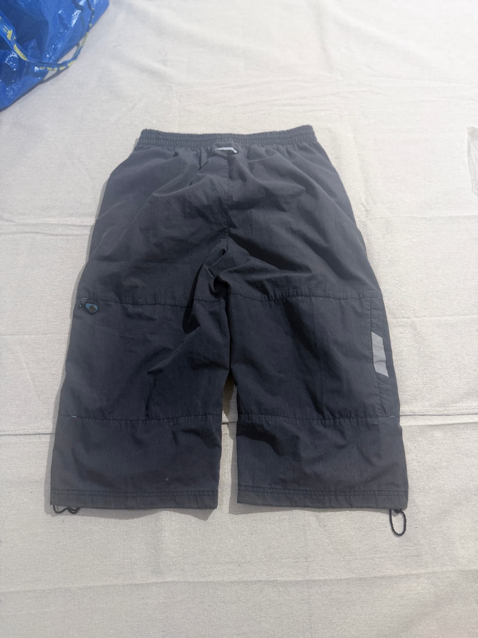 Vintage Nike Nylon Cargo Capri Pants — photo 2 of 11