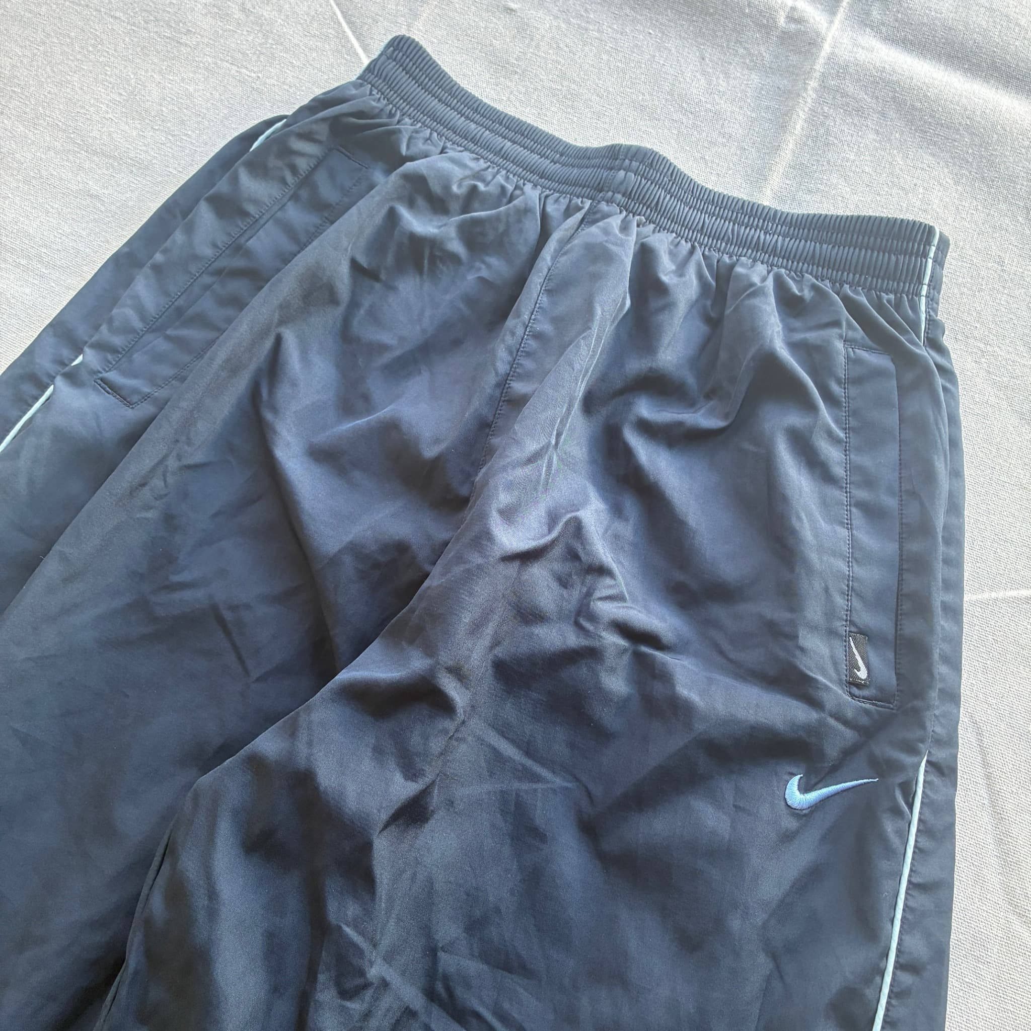 Vintage Nike Swoosh Nylon Track Pants — photo 3 of 7