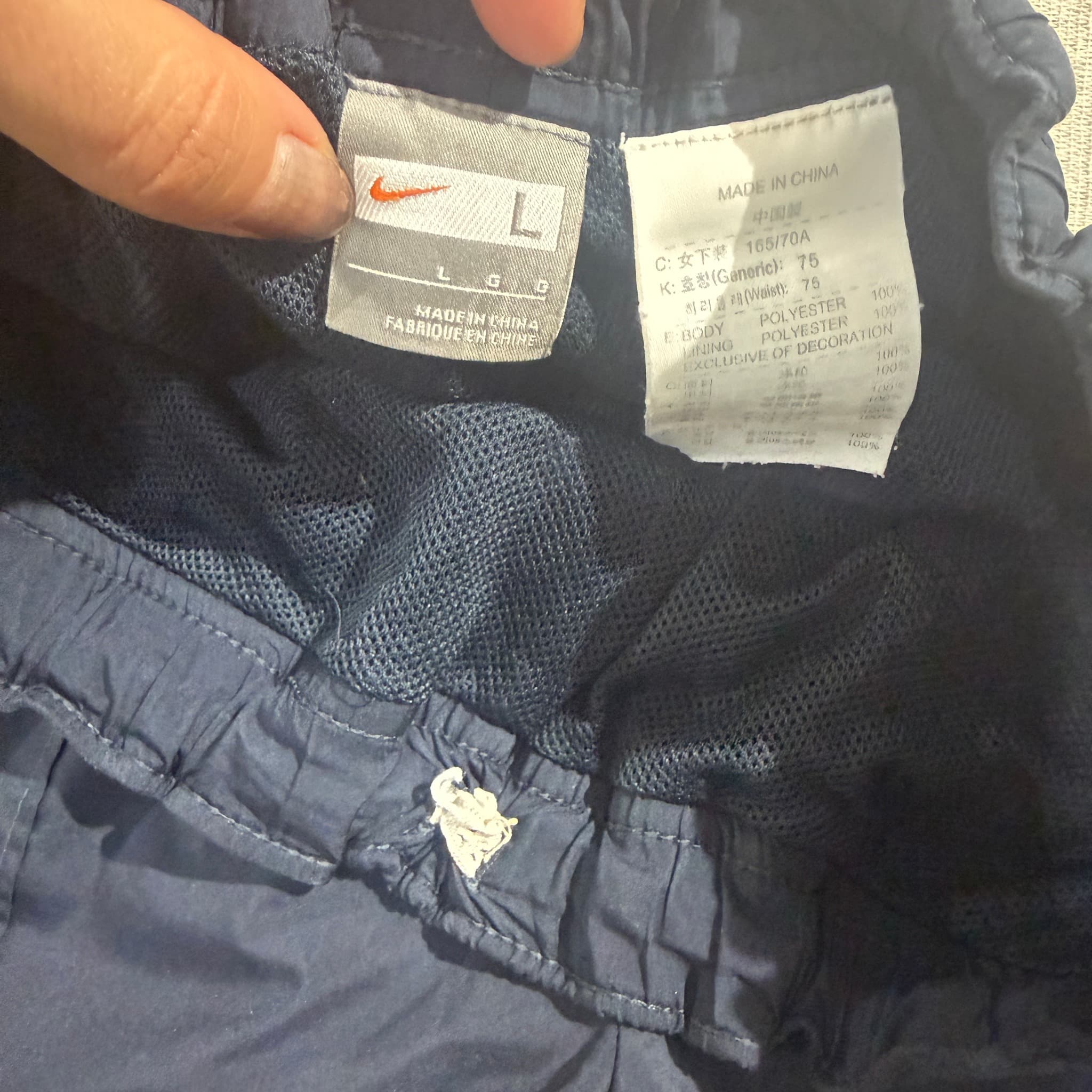 Vintage Nike Tennis Court Logo Nylon Track Pants Navy Blue — photo 4 of 6