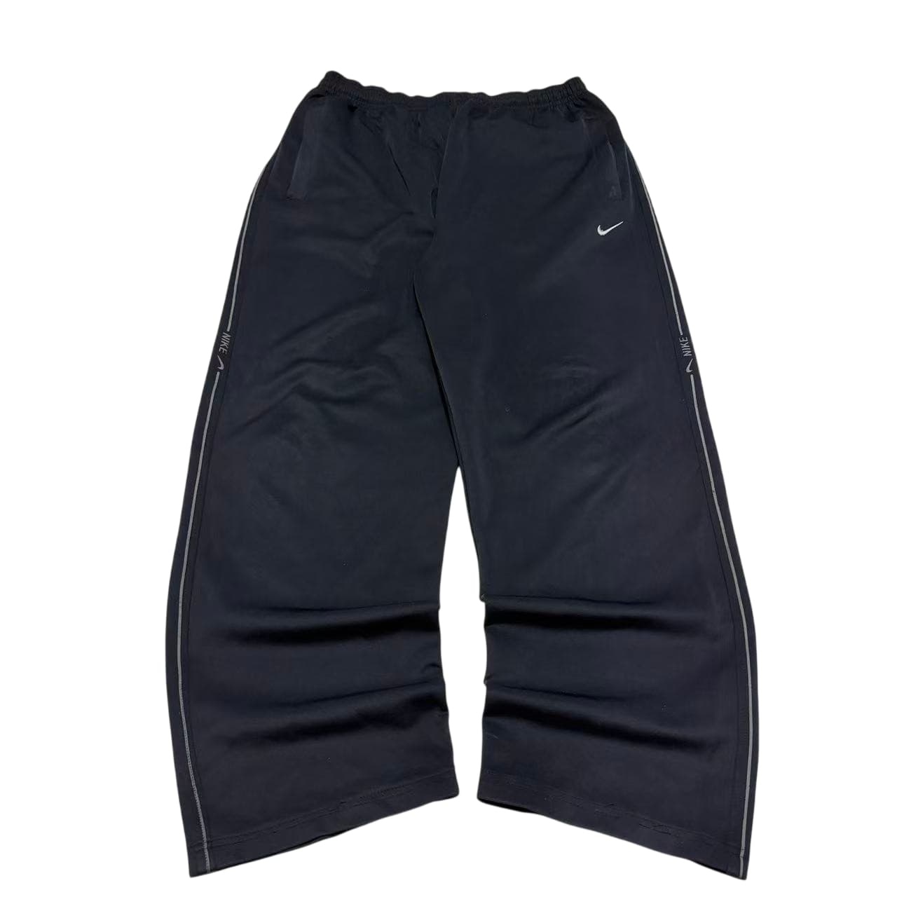 Vintage Nike Wide Leg Track Pants 2000s Release — photo 1 of 11