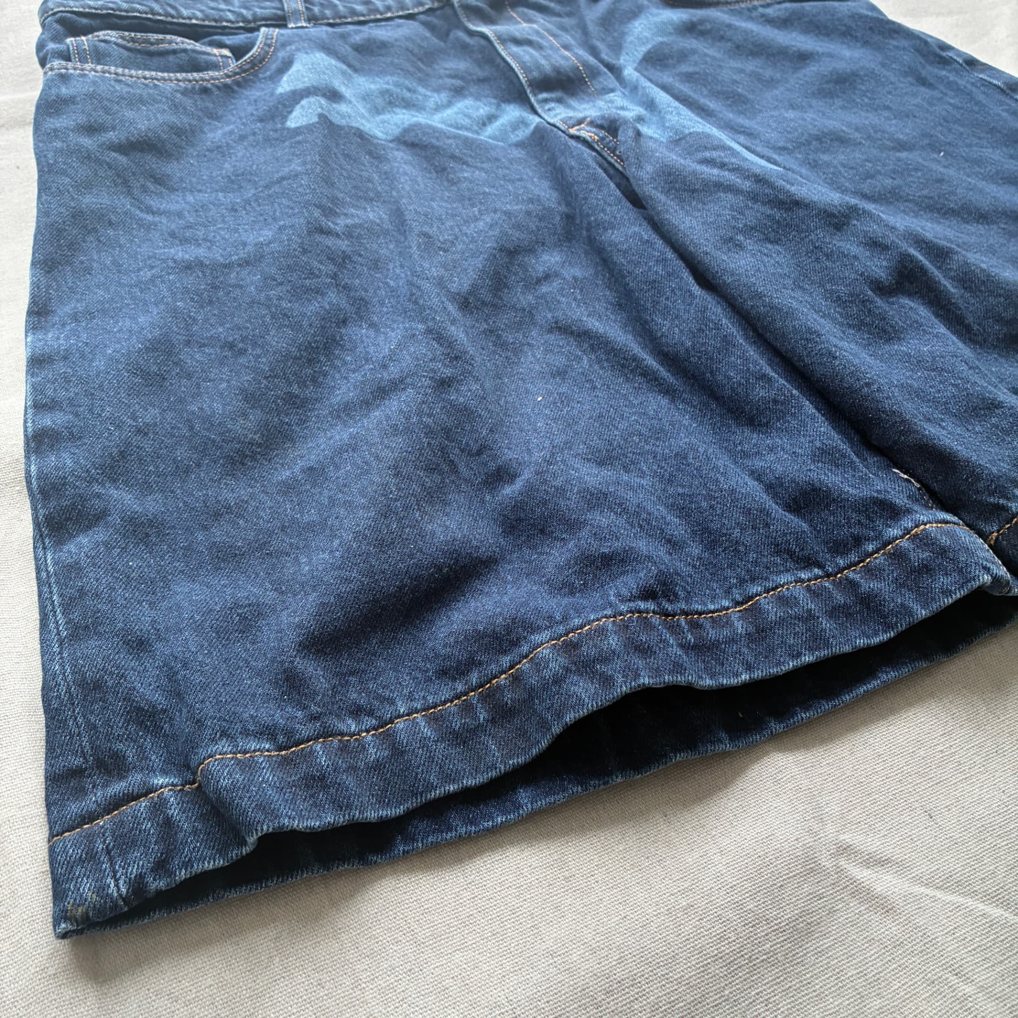 Vintage Puma Denim Shorts Blue Large Logo Print Size 36 — photo 2 of 8