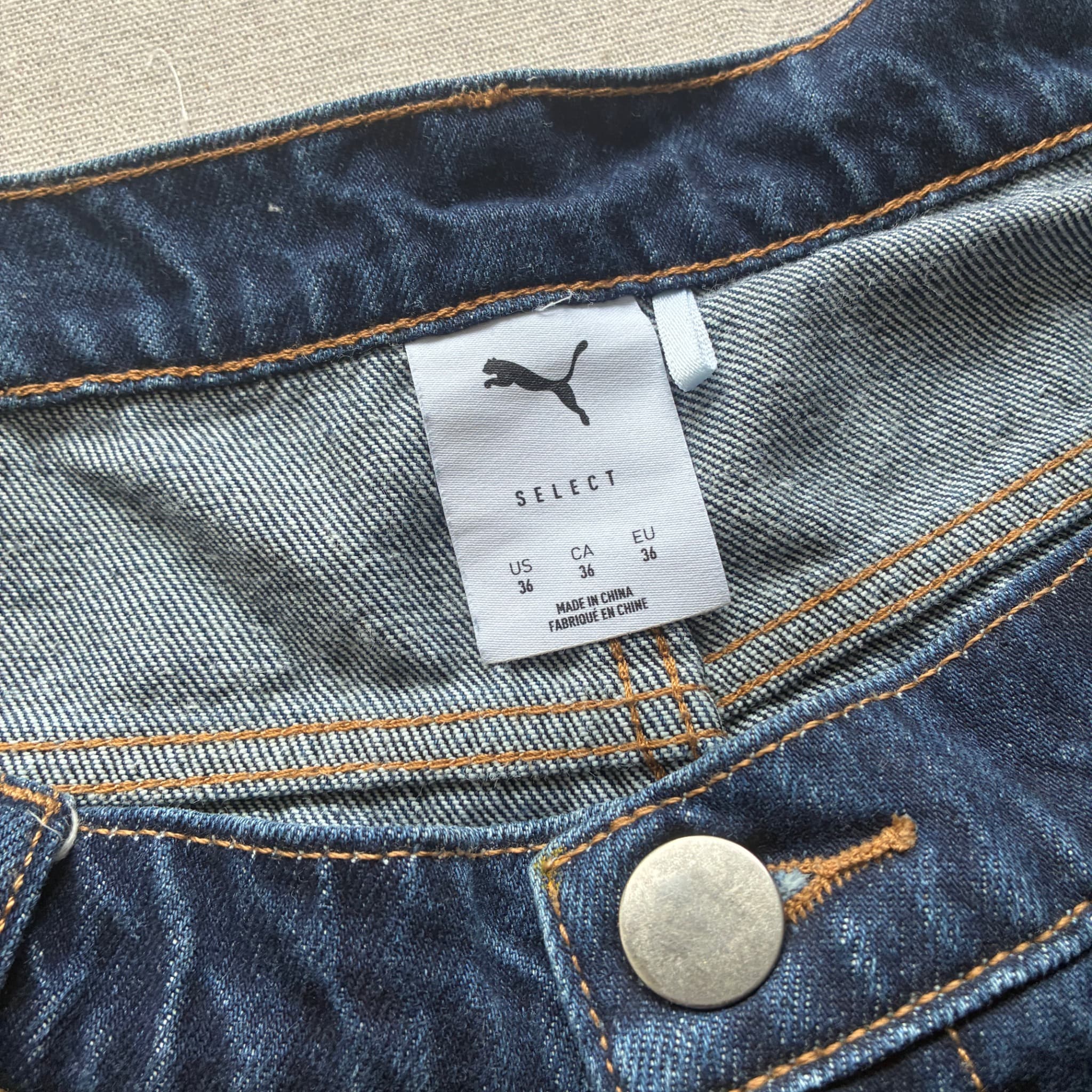 Vintage Puma Denim Shorts Blue Large Logo Print Size 36 — photo 4 of 8