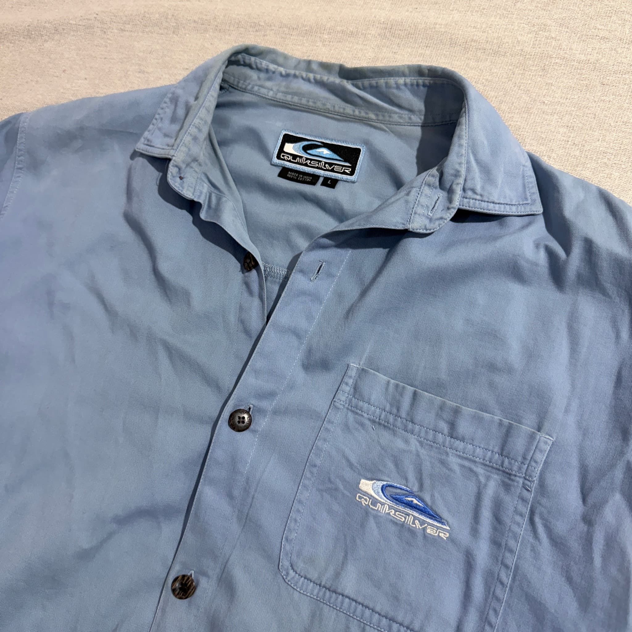 Vintage Quiksilver Light Blue Short Sleeve Button-Down Shirt — photo 2 of 6