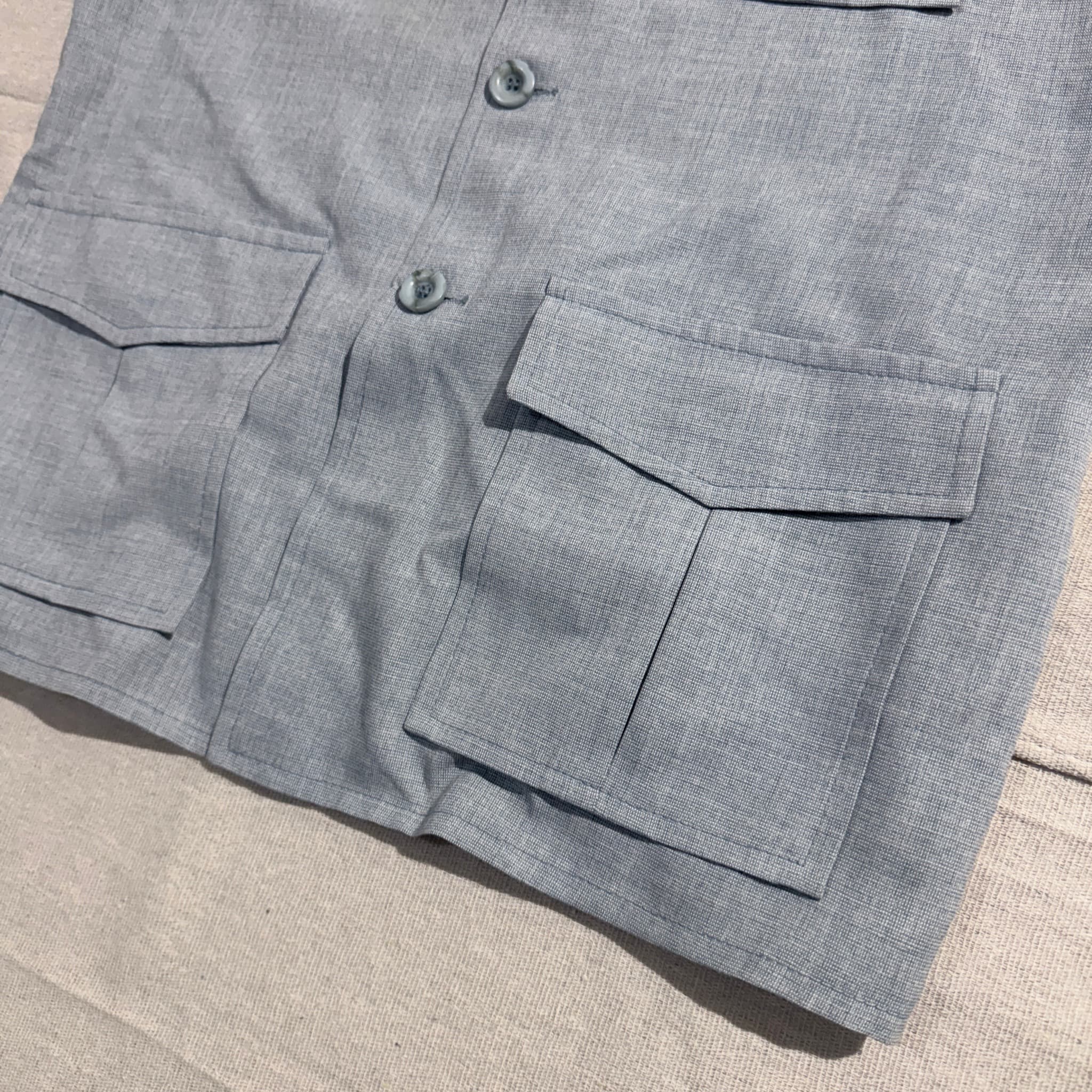 Vintage Short Sleeve Safari Shirt Grey Patterned Button Up — photo 3 of 9