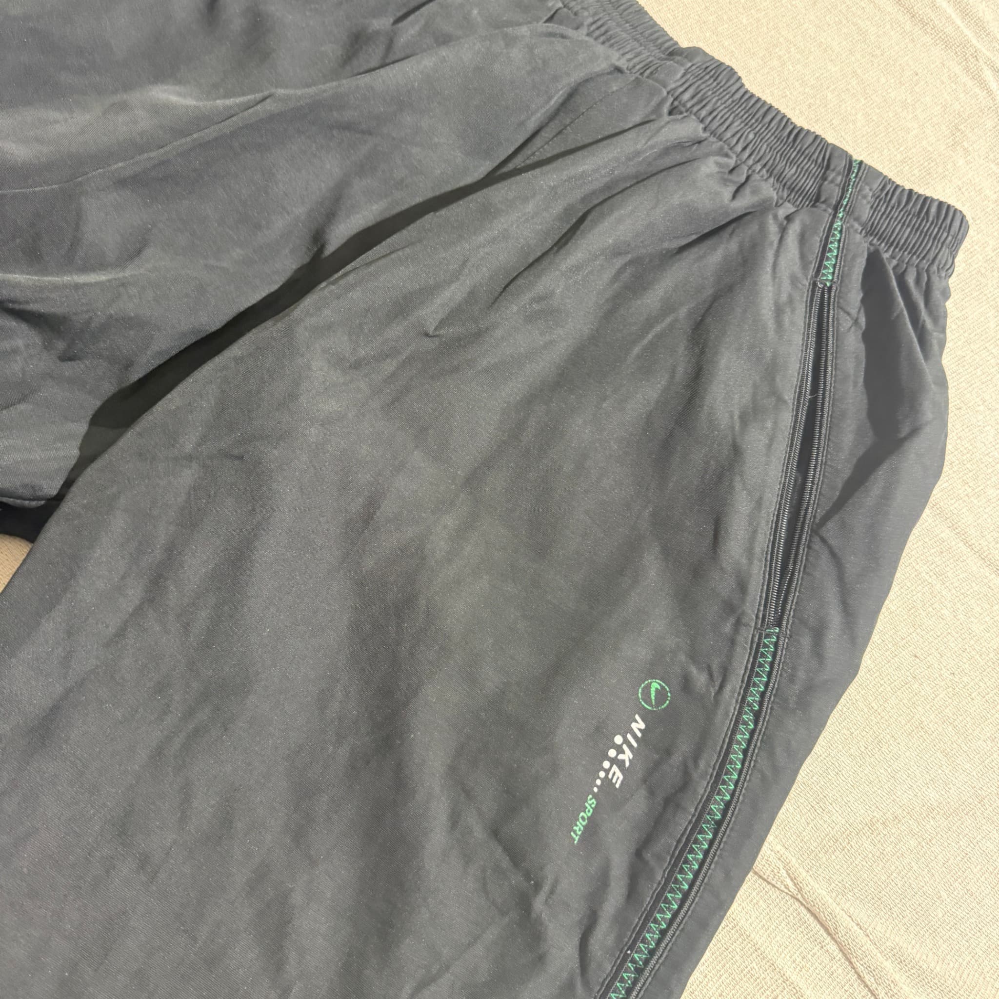 Vintage Sportswear Nylon Track Pants Black XL — photo 3 of 6