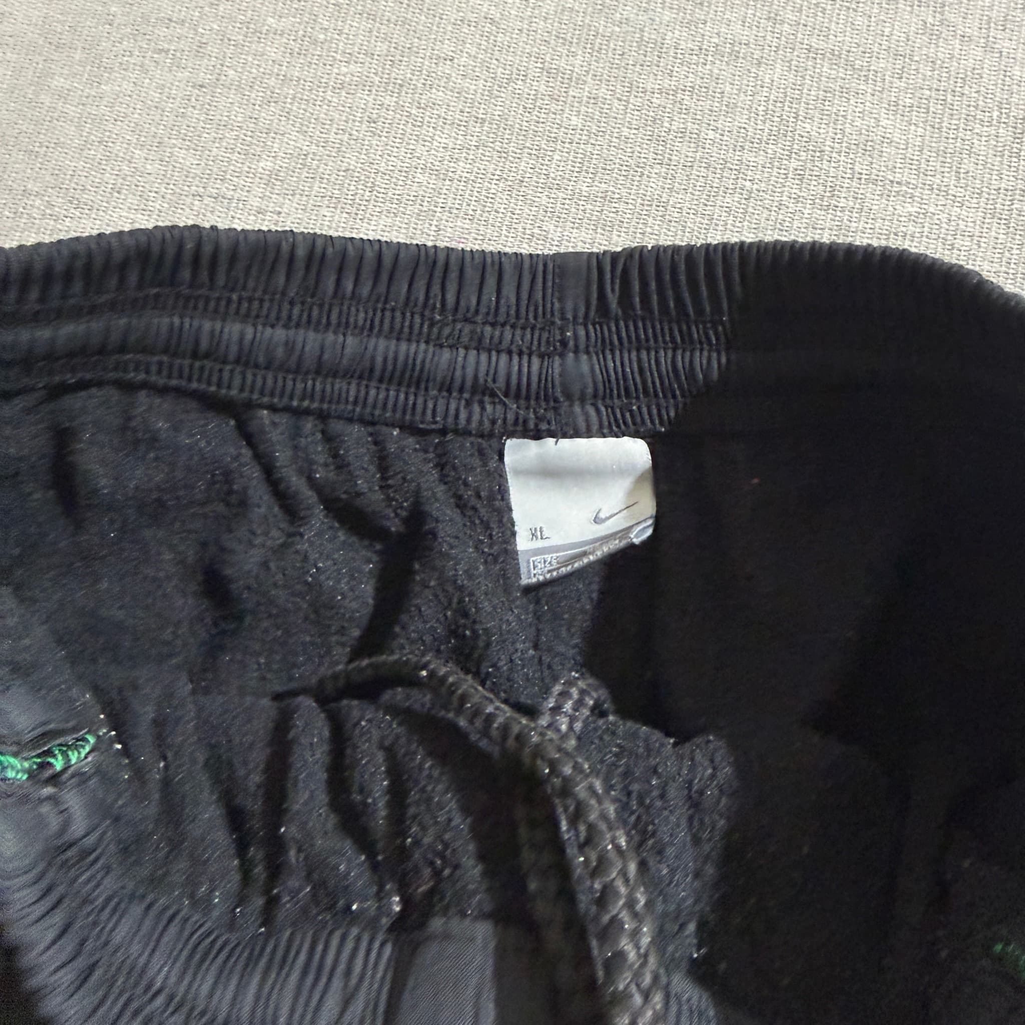 Vintage Sportswear Nylon Track Pants Black XL — photo 4 of 6