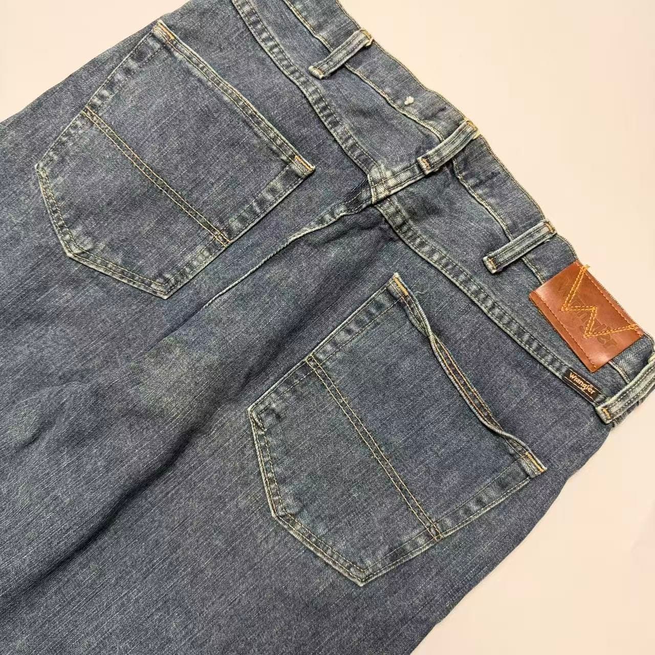 Wrangler Authentics Men's Regular Fit Jeans 36x32 — photo 5 of 10