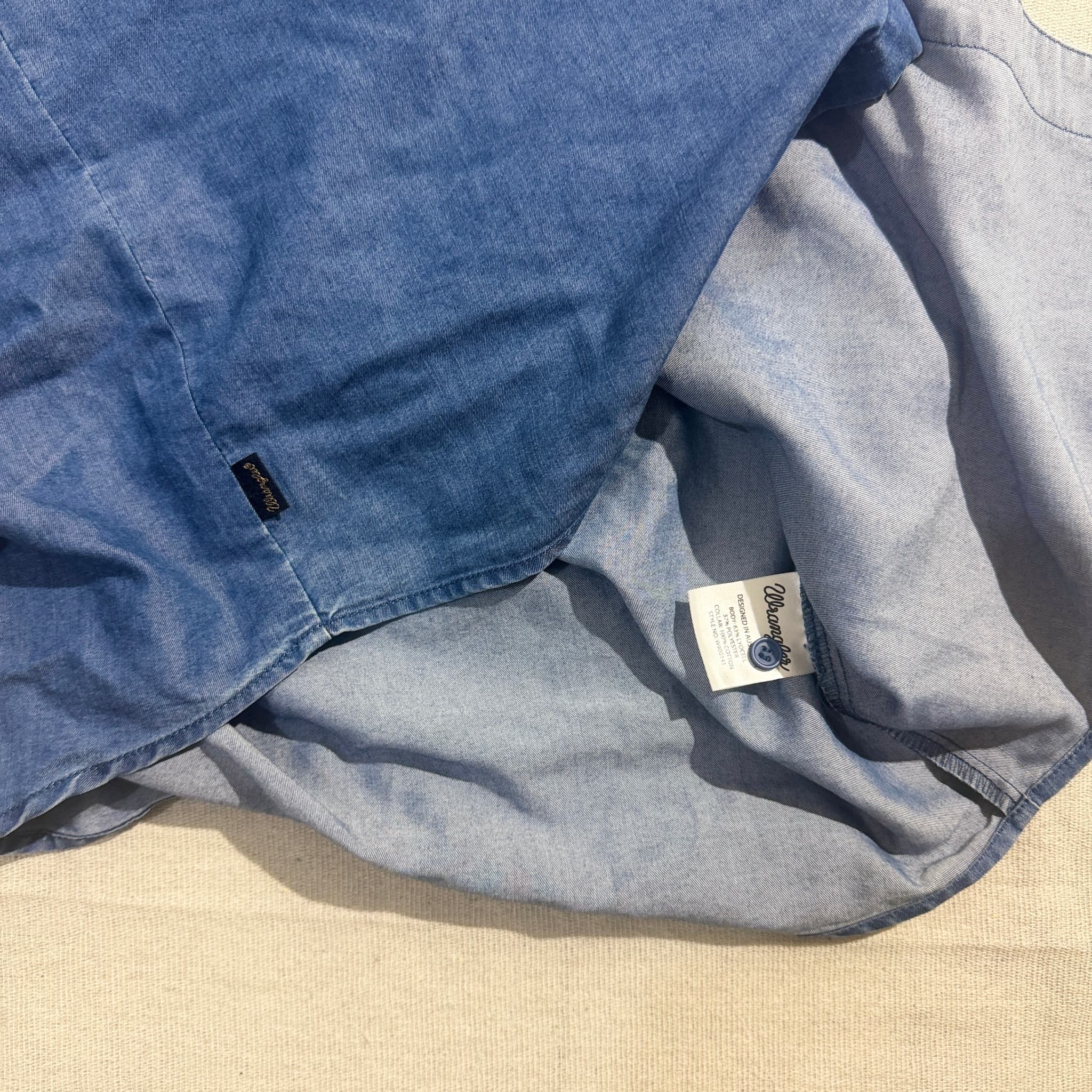 Wrangler Men's Short Sleeve Western Denim Shirt — photo 4 of 7