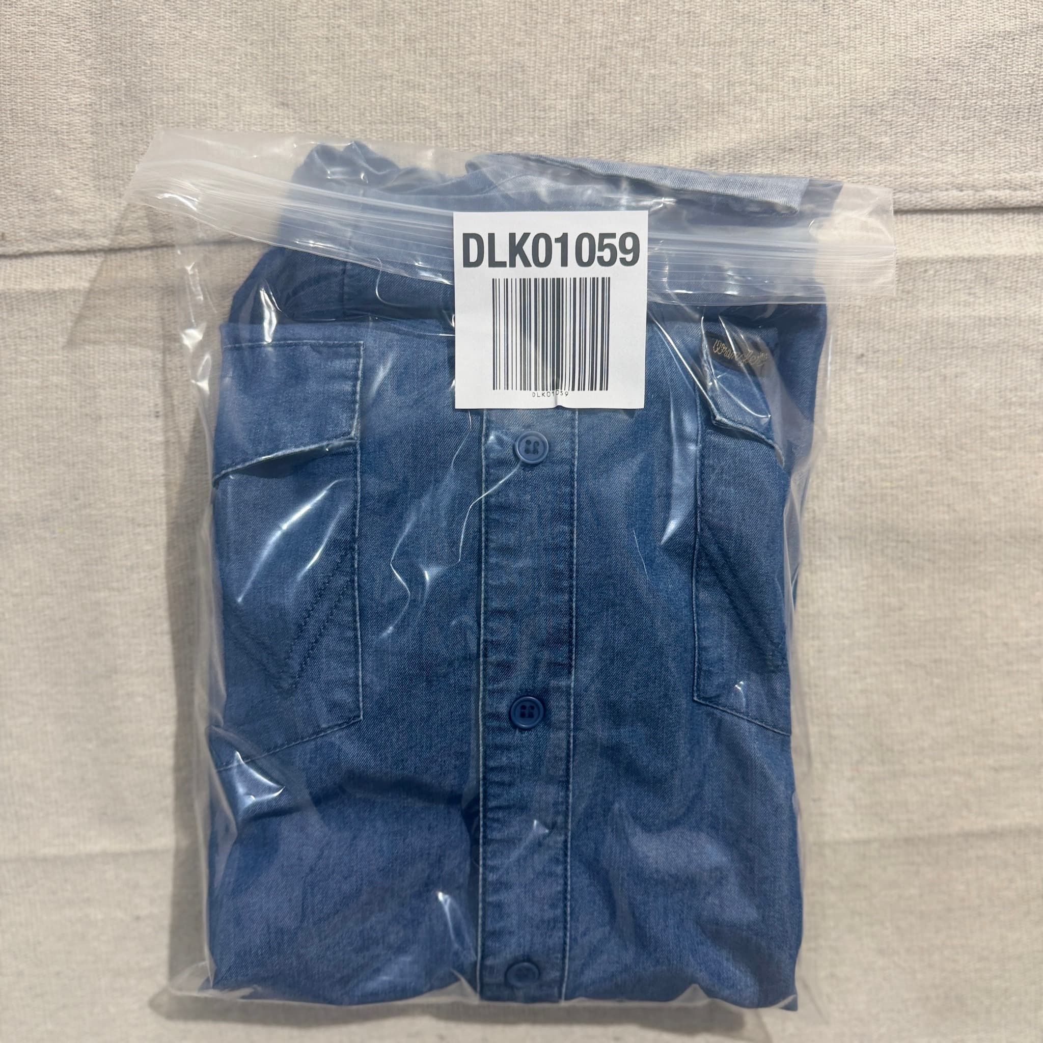 Wrangler Men's Short Sleeve Western Denim Shirt — photo 7 of 7