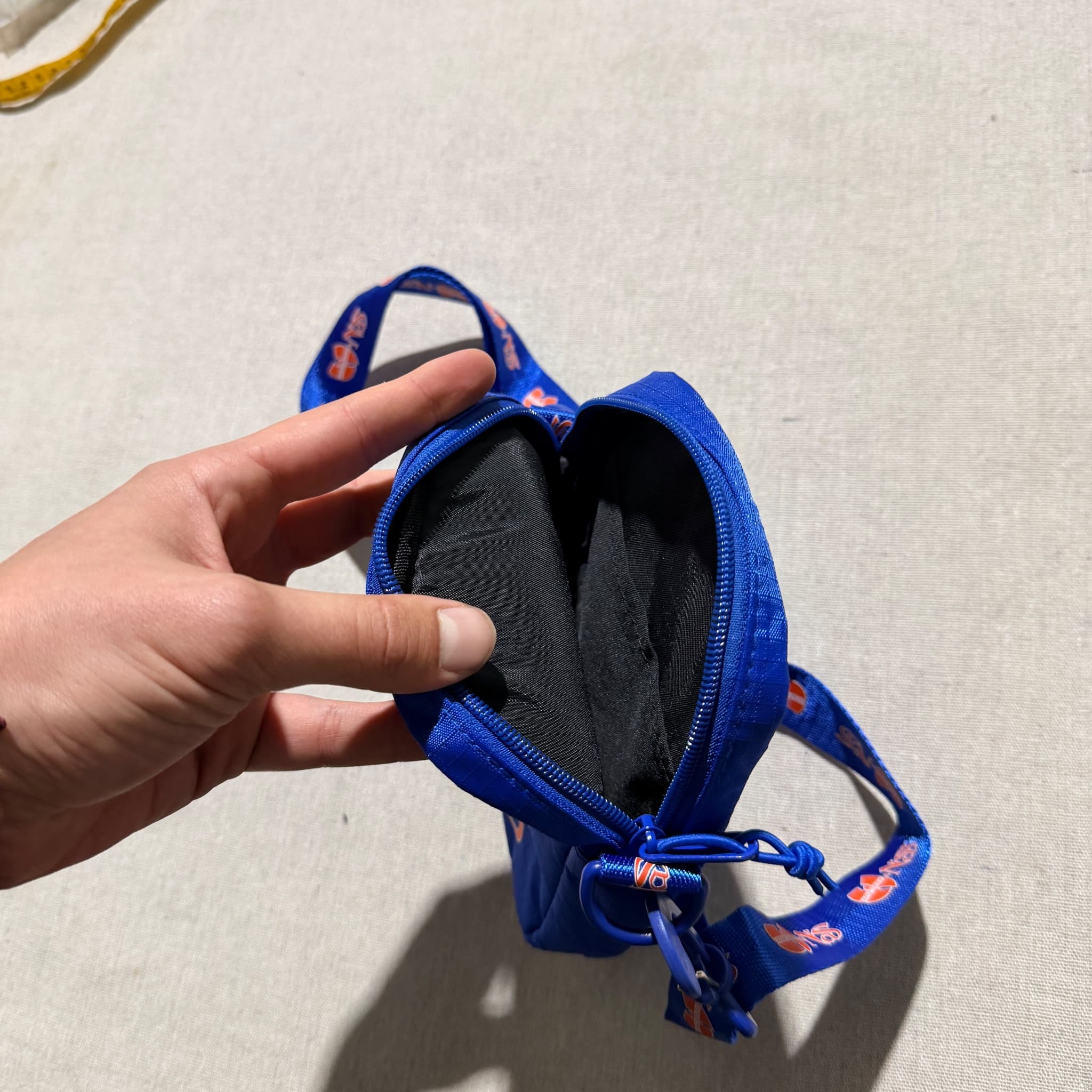 Wu-Tang Clan x Nas NY State of Mind Tour Crossbody Bag Blue VIP Exclusive — photo 4 of 6