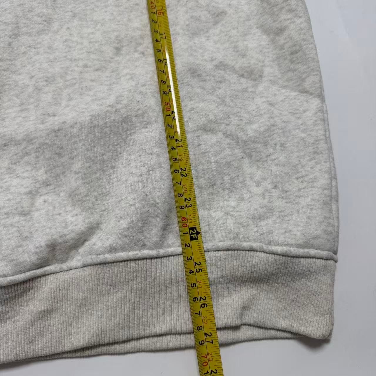 x Stüssy World Tour Crewneck Sweatshirt Grey — photo 6 of 9
