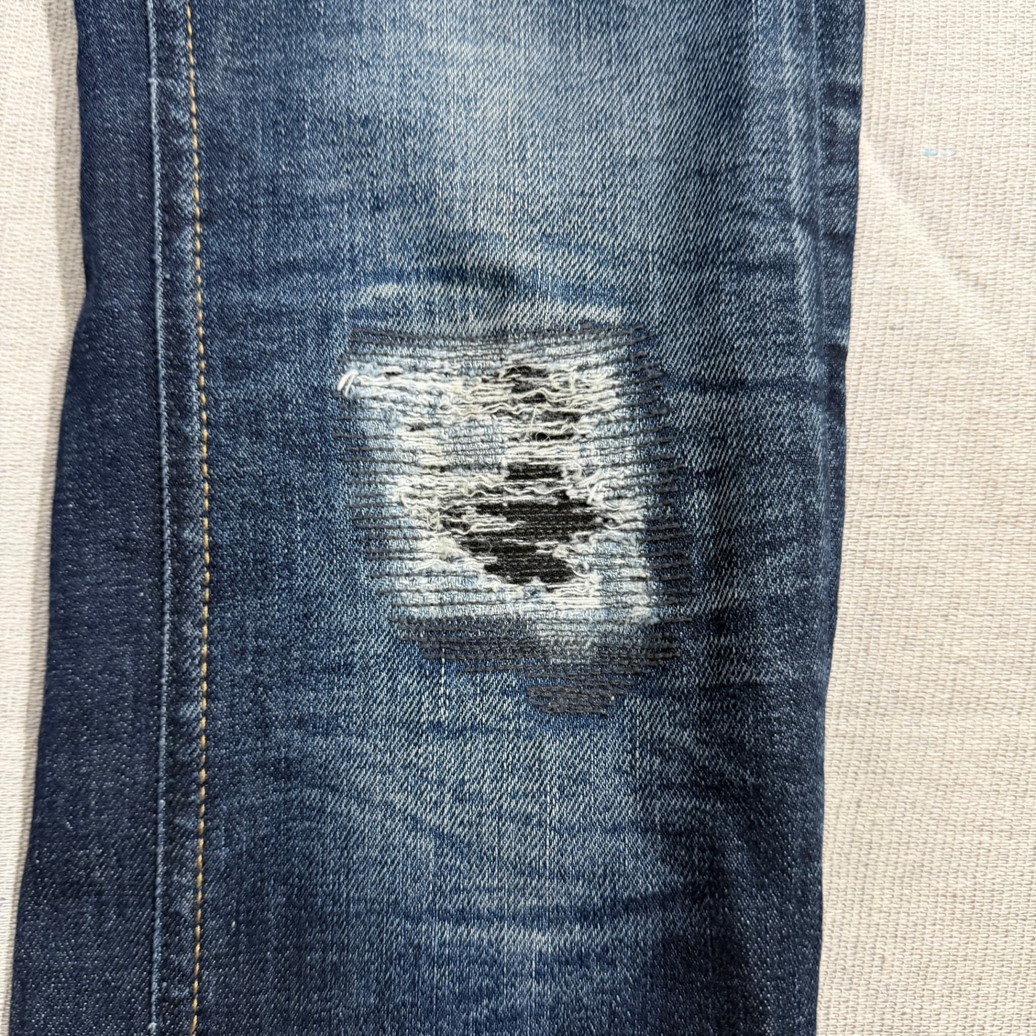 ZARA MAN Man Distressed Slim Fit Jeans Blue Studded Pocket Detail Size 38 — photo 4 of 9