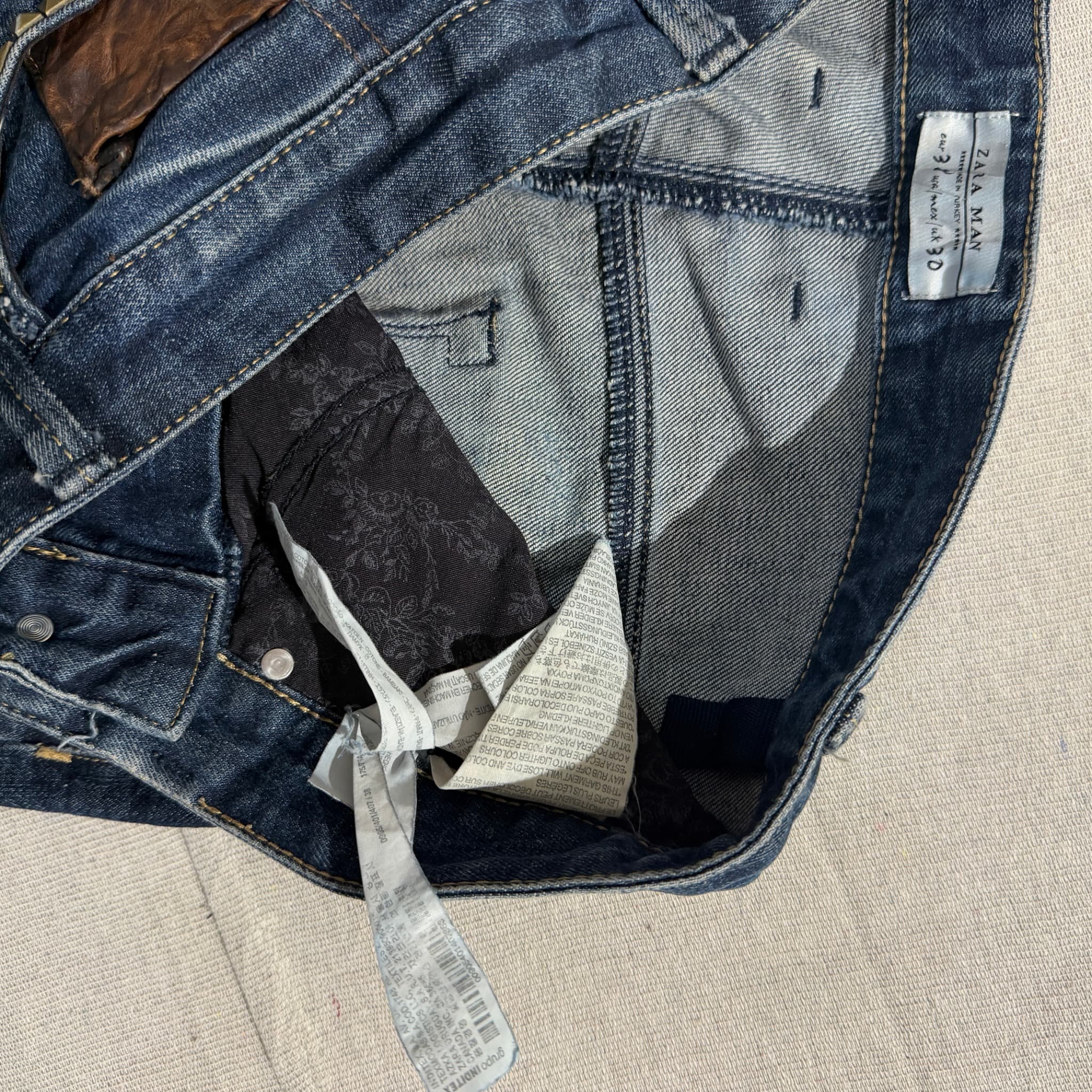 ZARA MAN Man Distressed Slim Fit Jeans Blue Studded Pocket Detail Size 38 — photo 6 of 9