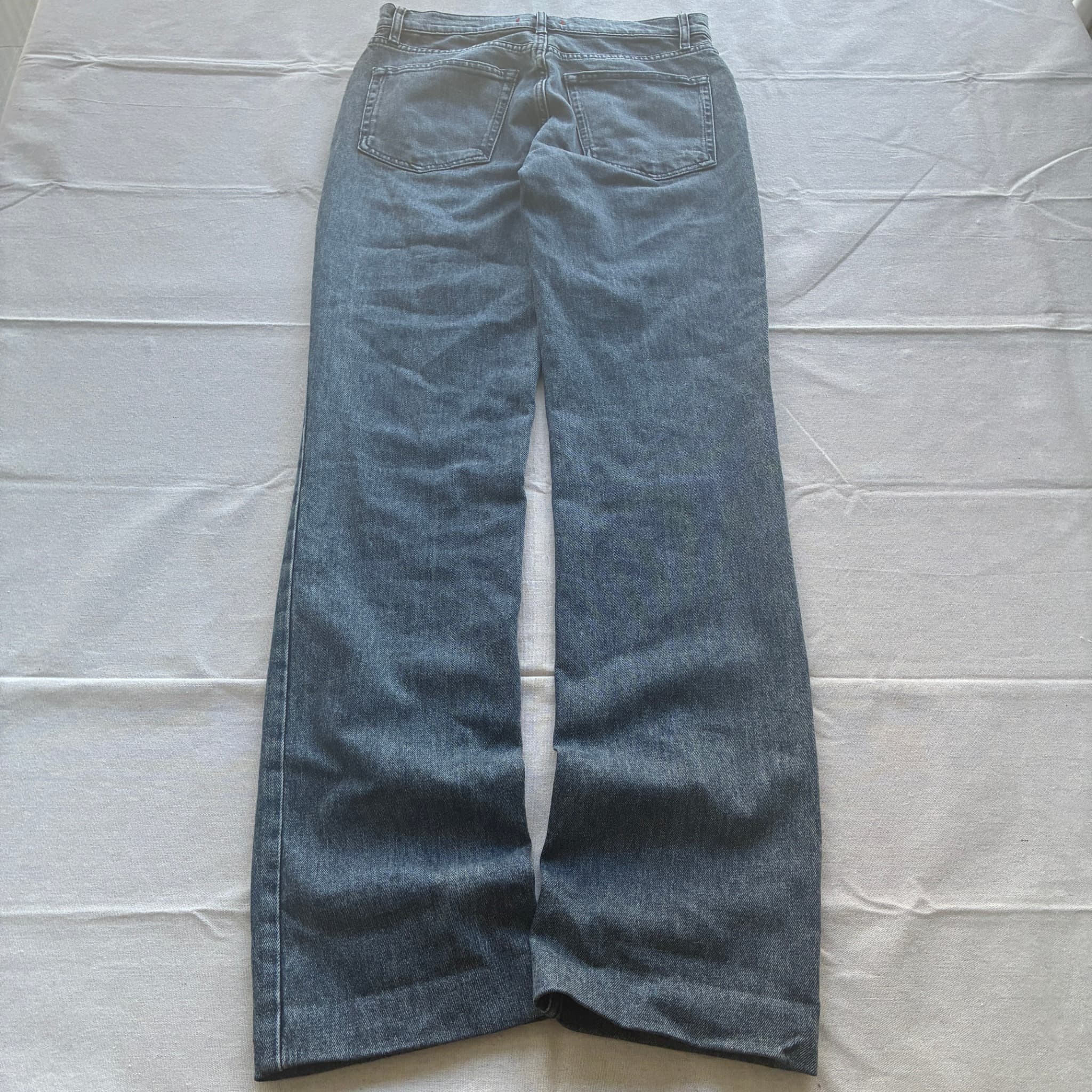 Zara Mid-Wash Denim Jeans Size 40 — photo 6 of 7
