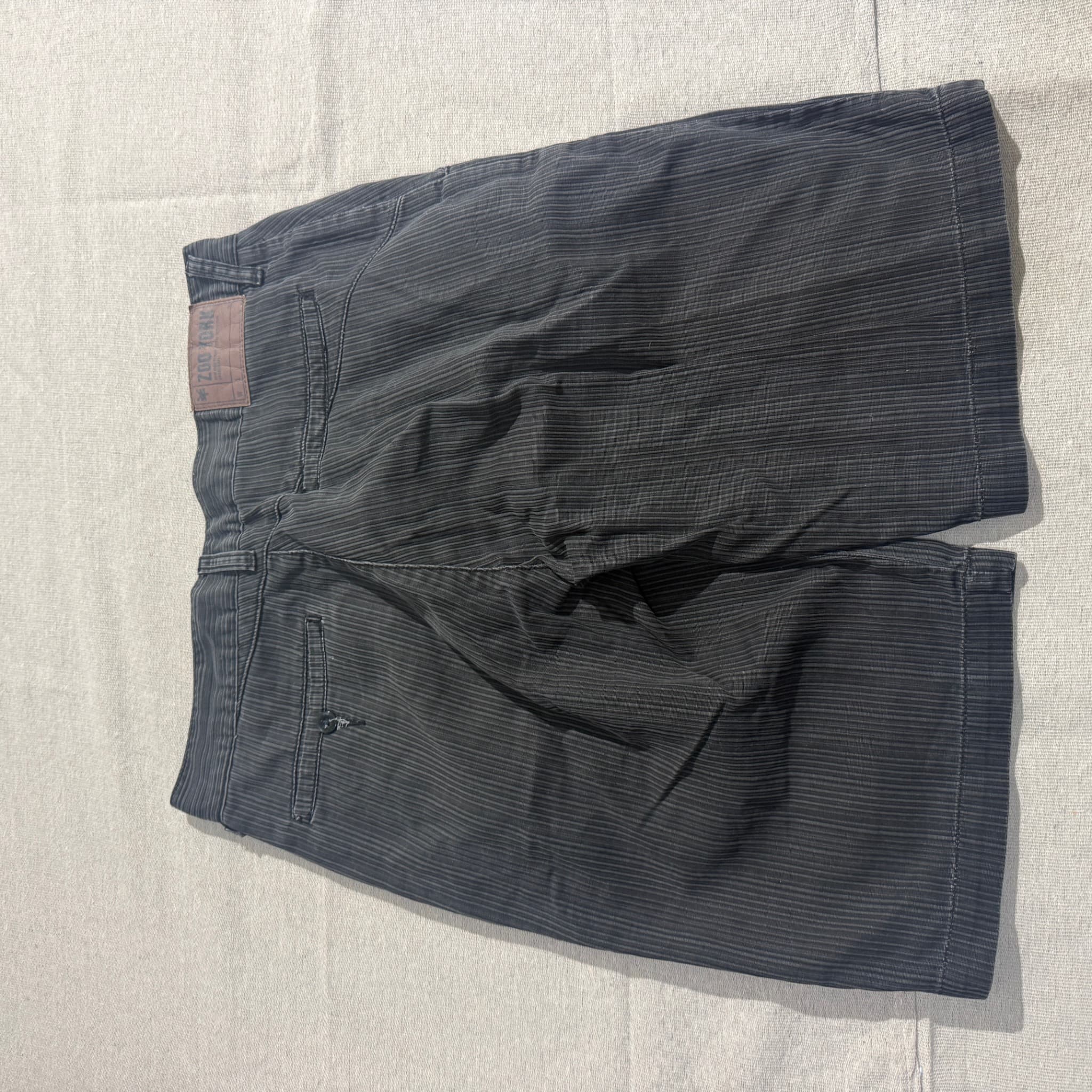 Zoo York Men's Pinstripe Shorts Size 34 — photo 6 of 7