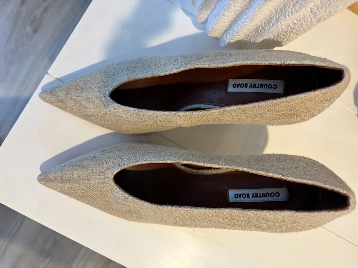 Country Road Pointed Toe Linen Blend Heels