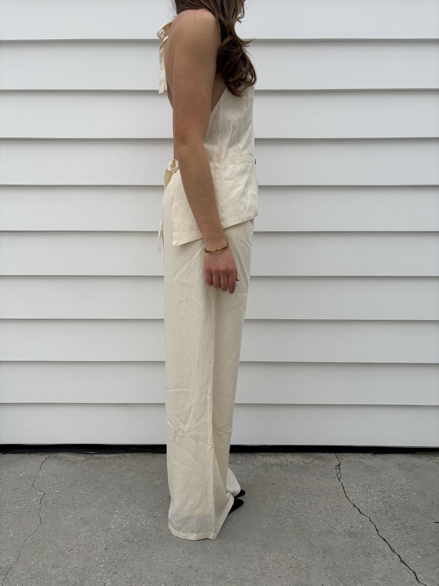 Dissh Cream Halter Vest and Wide-Leg Trouser Set — photo 4 of 5