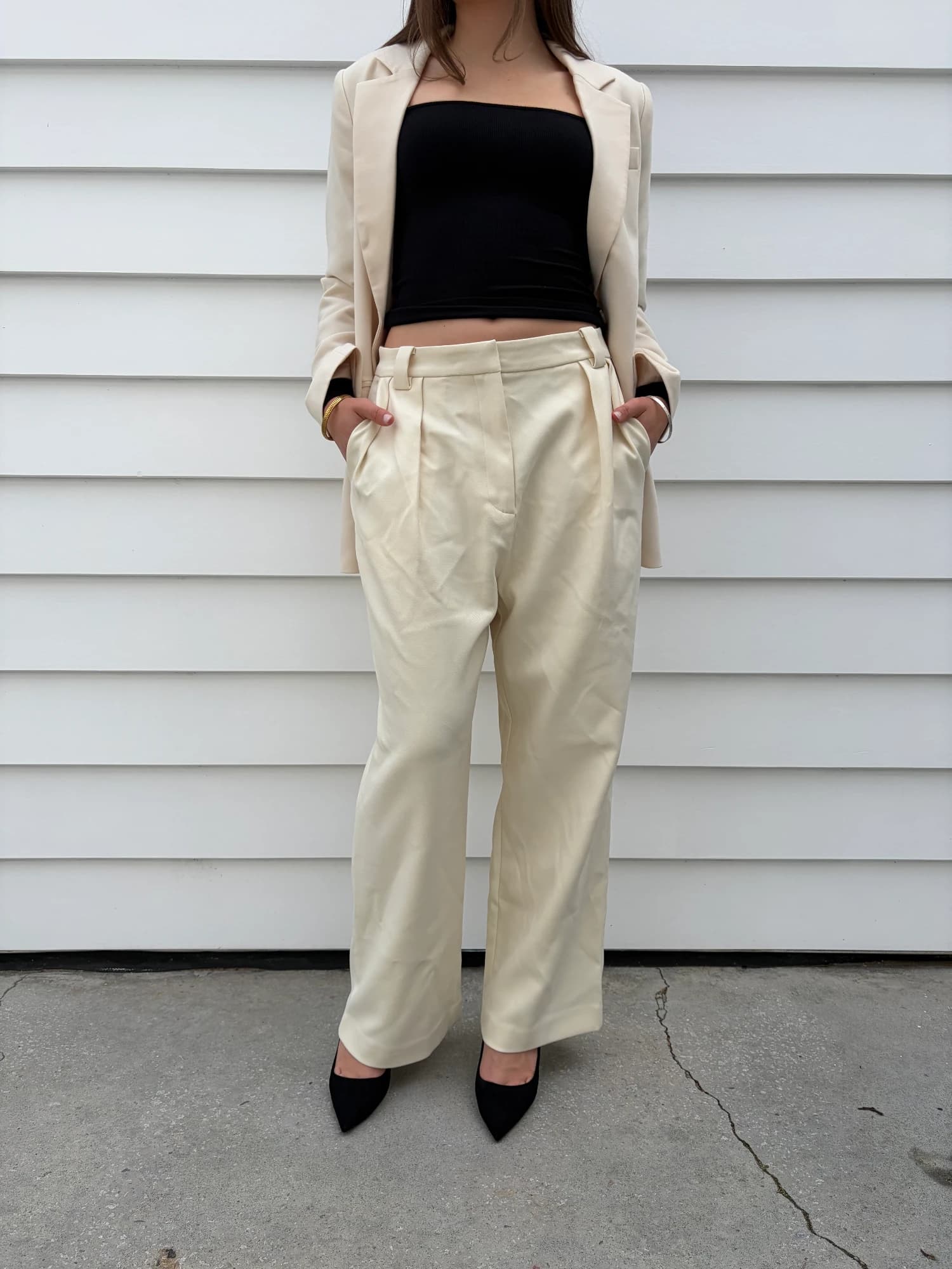 Dissh Cream Tailored Blazer and Trouser Suit Set — photo 4 of 4