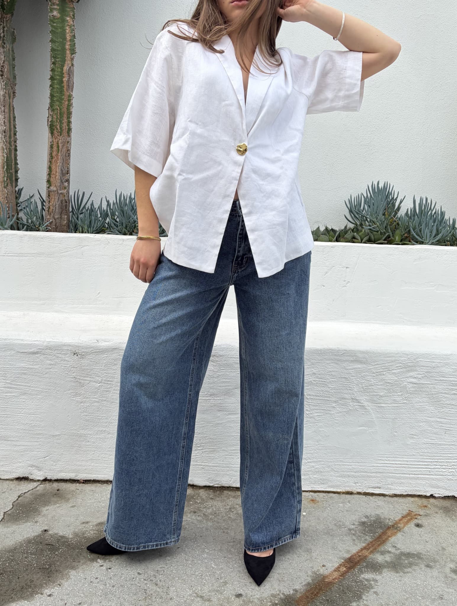 Dissh White Linen Resort Shirt — photo 1 of 6